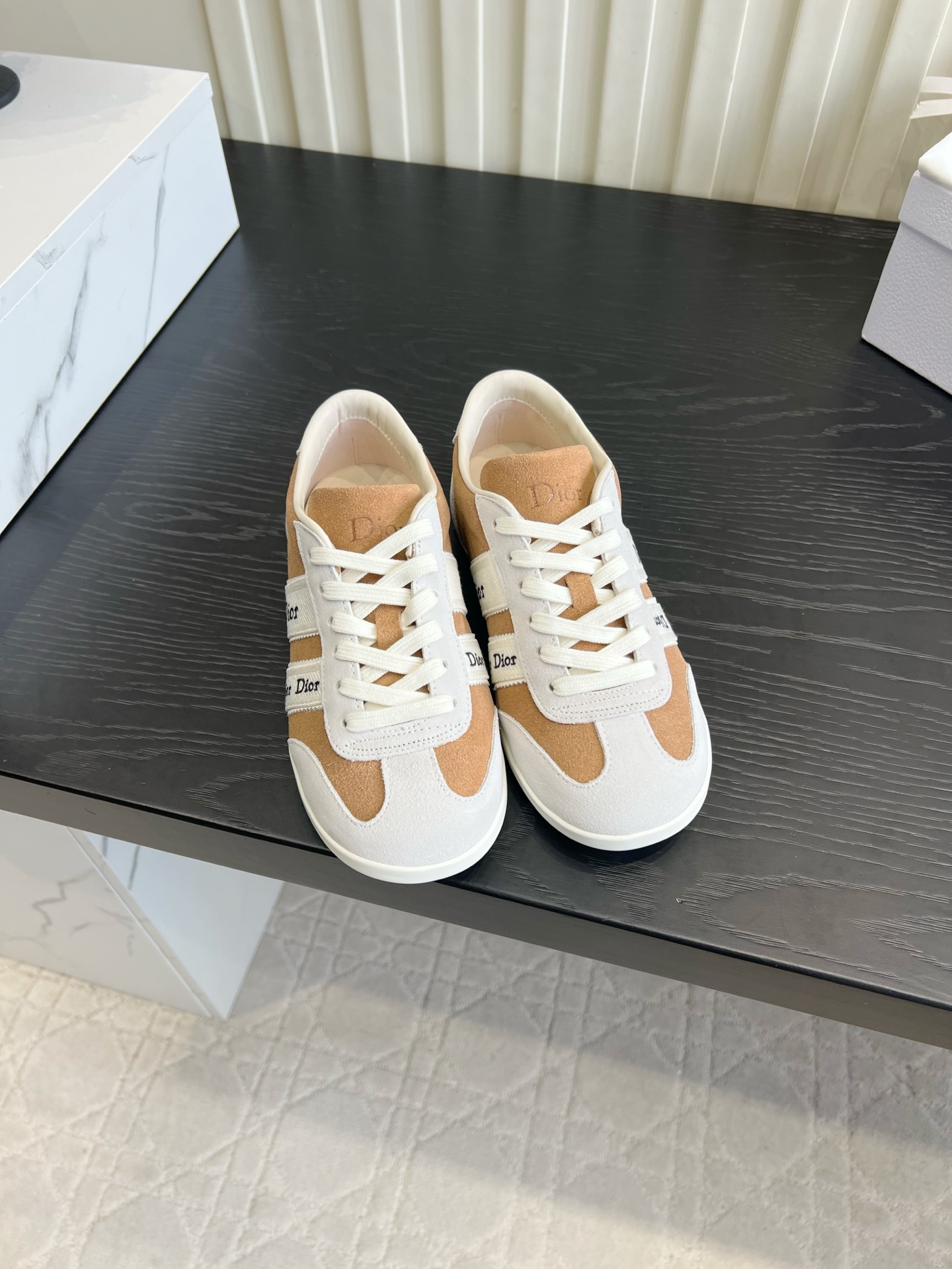 Кроссовки Dior