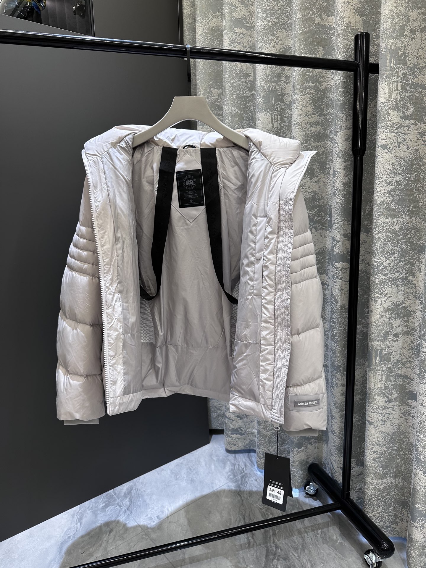 GOOSE加拿大鹅 Crofton纯色连帽拉链户外保暖排骨羽绒服 90绒填充 750蓬松度 田岛绣刺 白