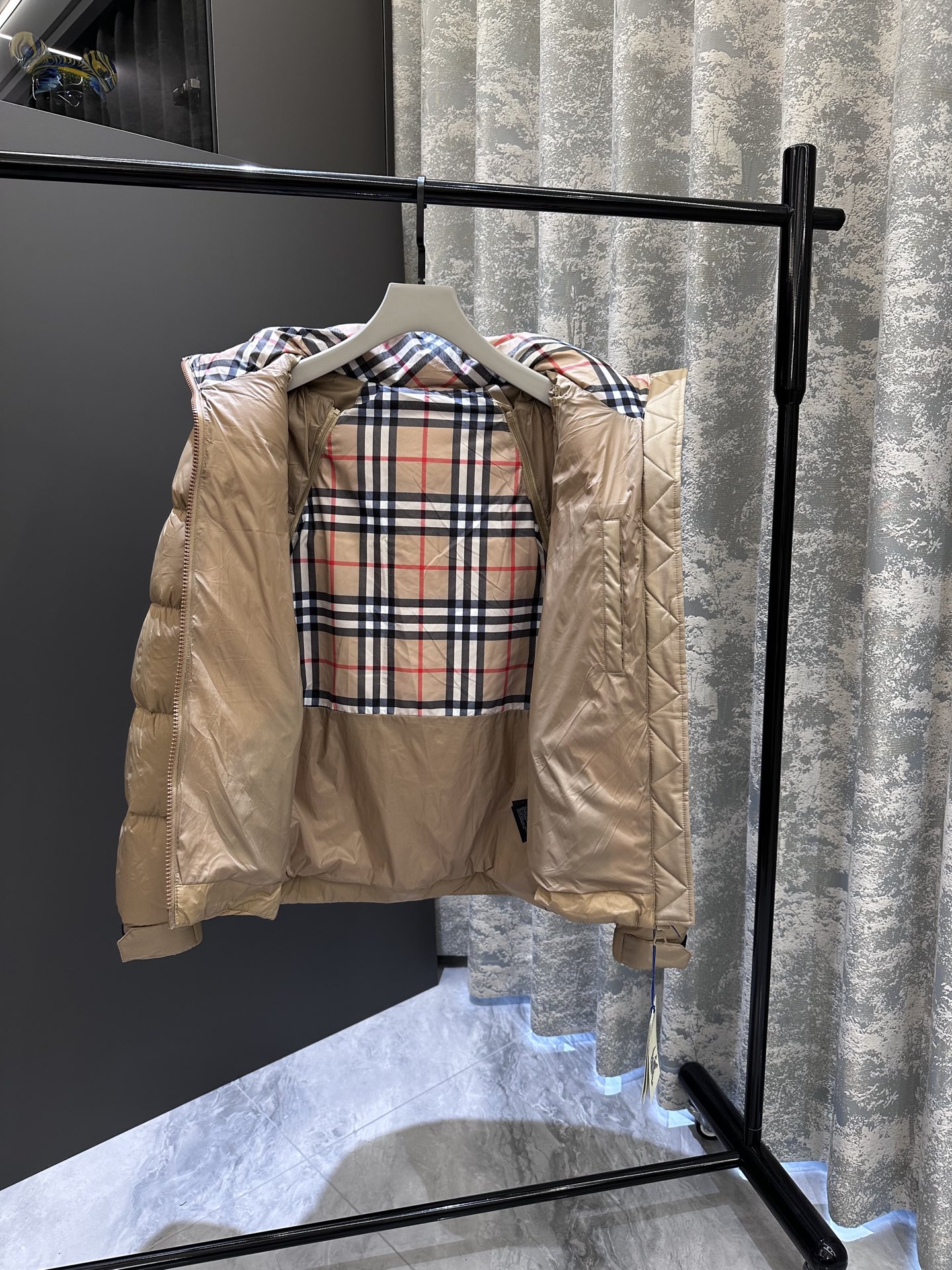 【新品】可拆马甲设计‼️一衣三穿！2025SS秋冬新品 男士Bur连帽羽绒服 定制面料：可再生聚酯纤维三