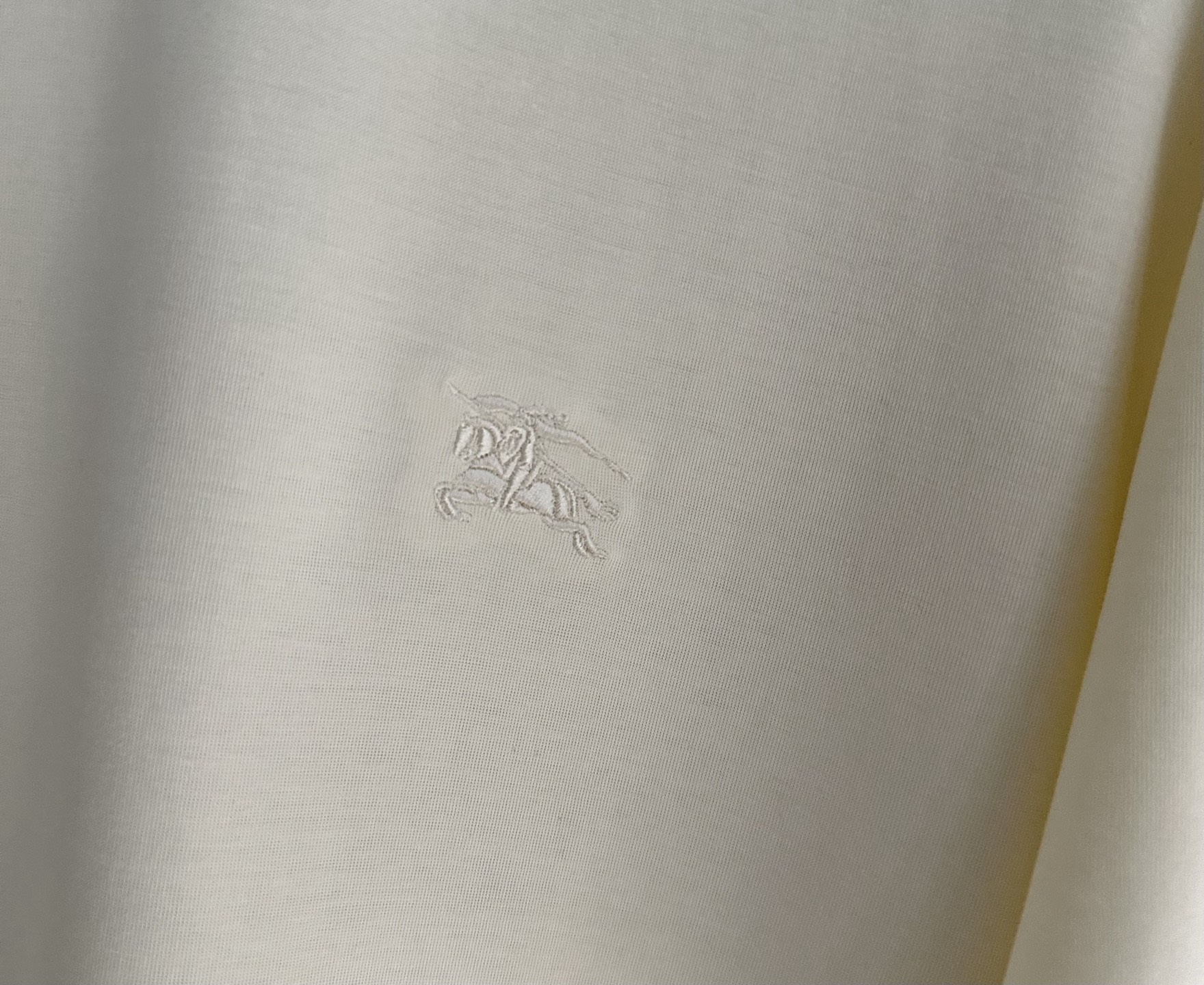 Men's Clothes Style White Clothing Clothing Clothing detail image 9 from source 777161