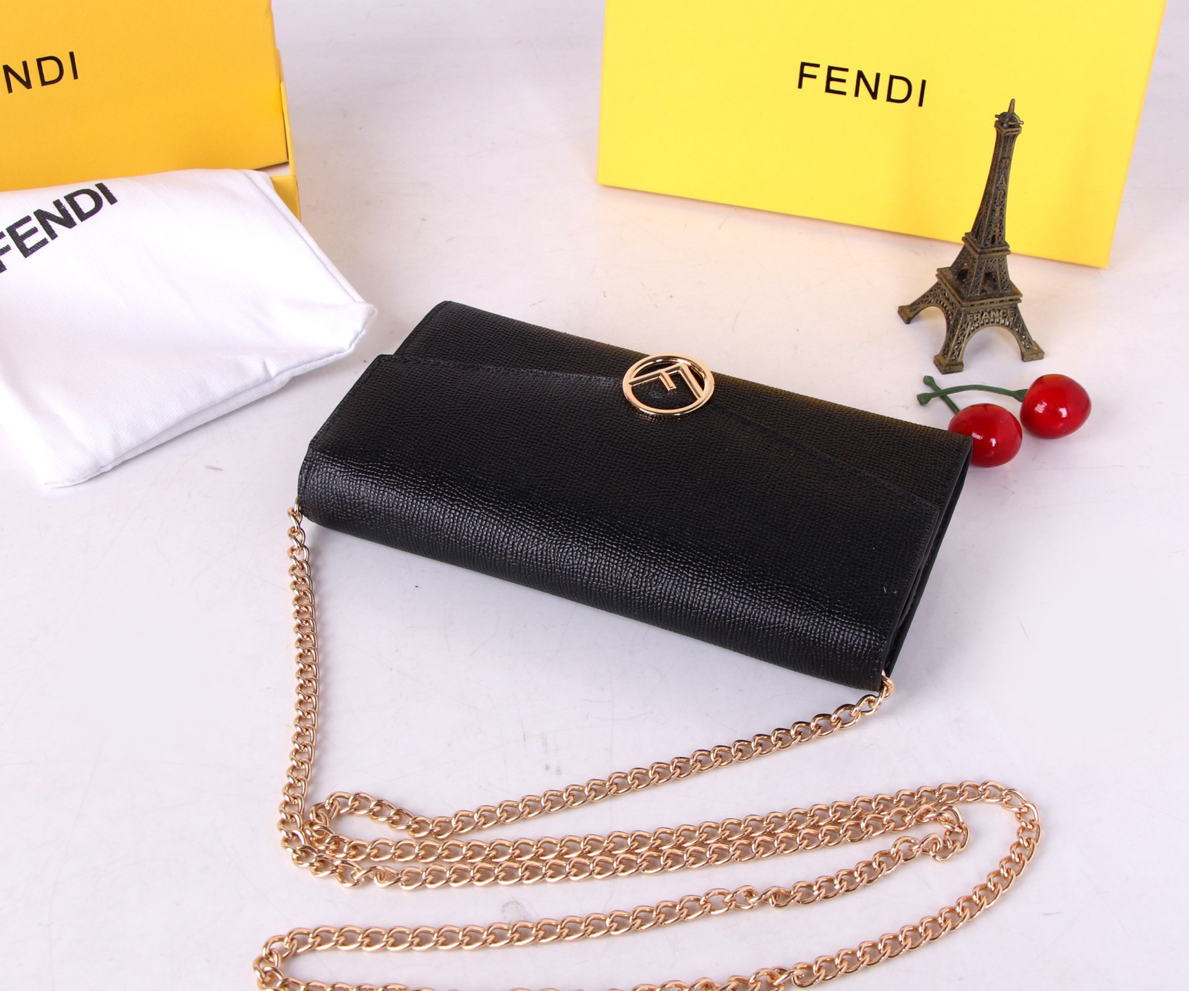 Fendi Black Leather Wallet with Synchronised Counter and Imported Cattle Skin - 图片 7