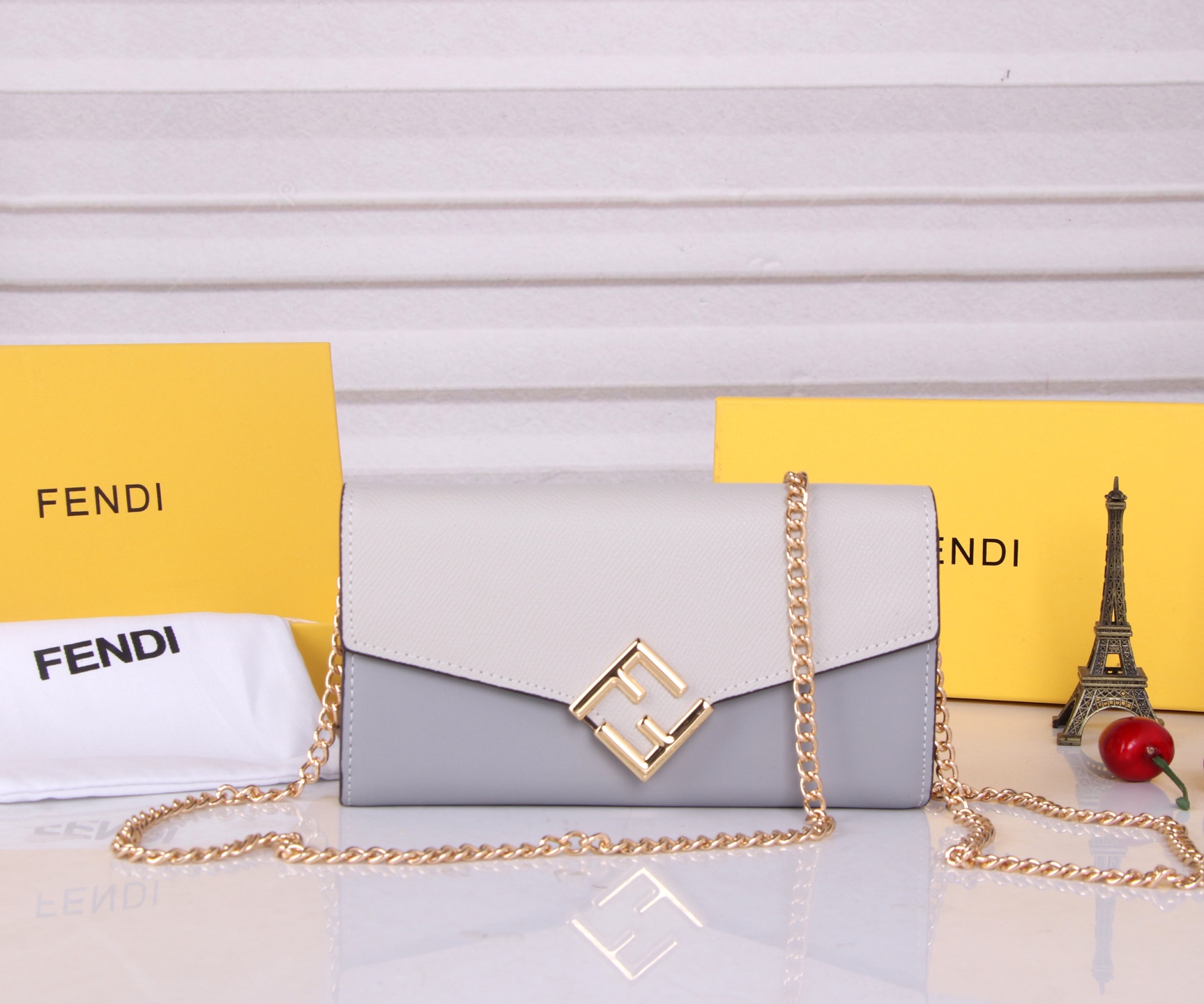 Fendi Leather Wallet in Various Colors with Gold Detail and Fine Oil Coating