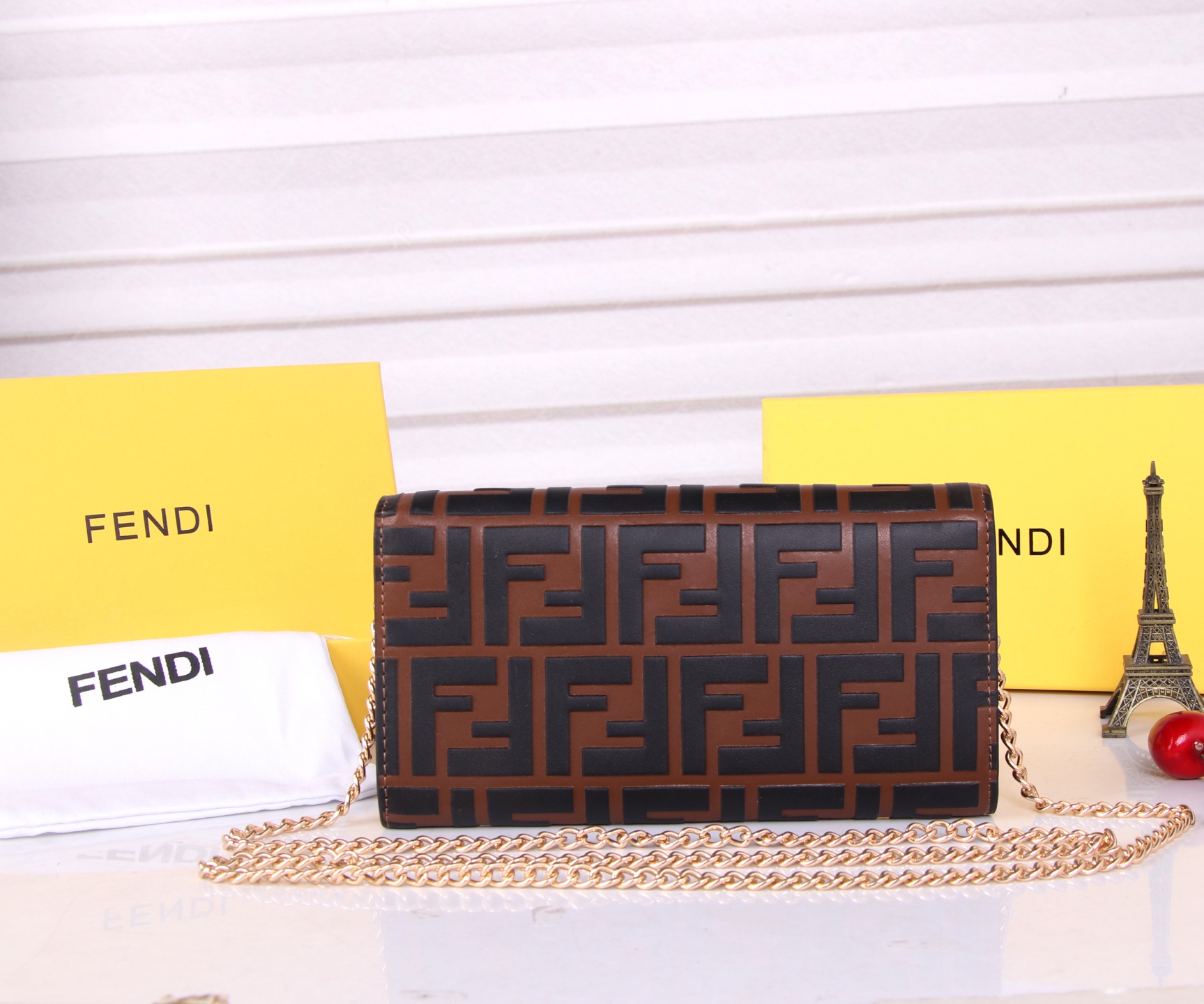 Fendi Leather Wallet: Black, Wine Red, Green, Gray, Almond, 19*10.5*3.5, High-Quality Materials - 图片 3
