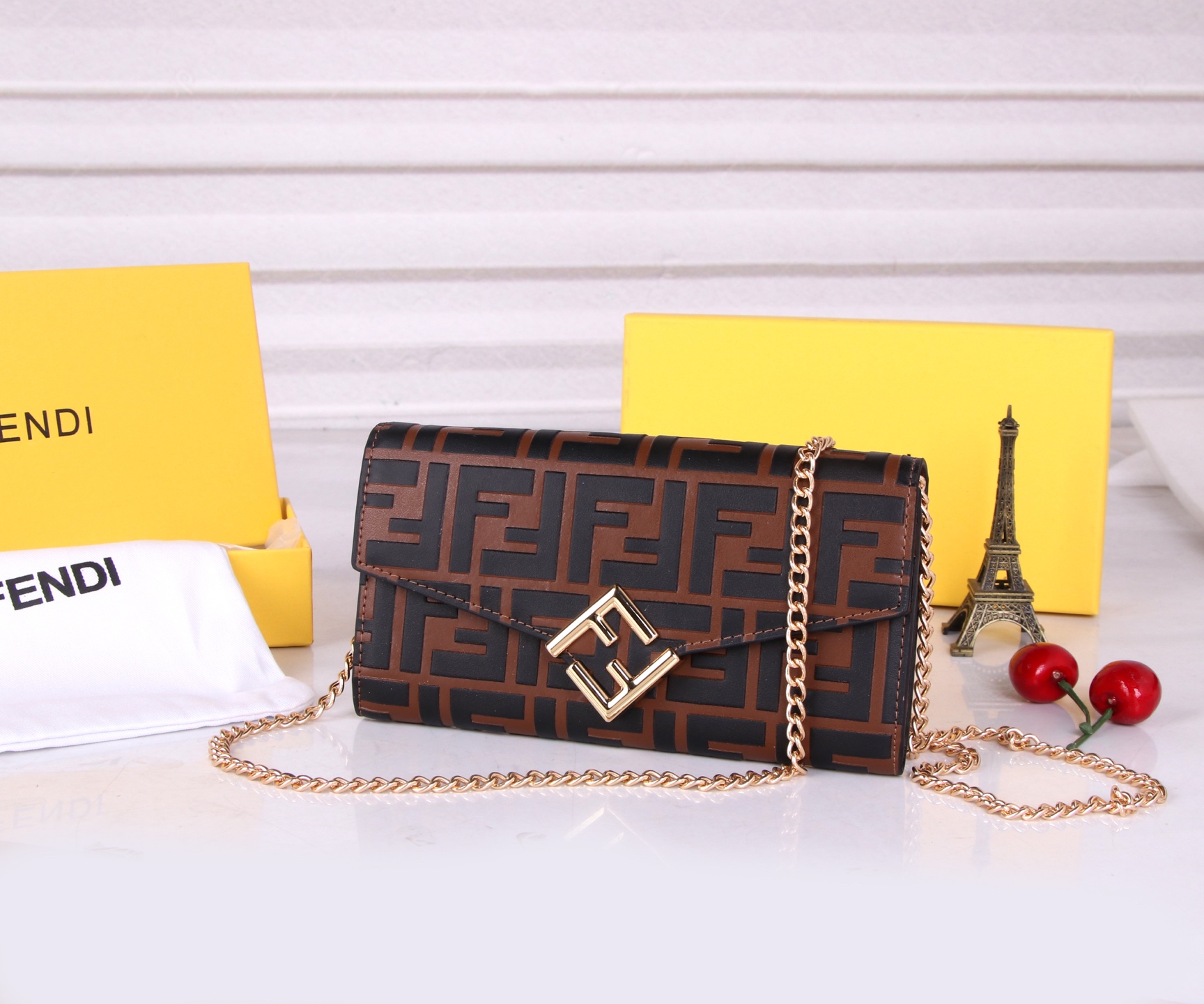 Fendi Leather Wallet: Black, Wine Red, Green, Gray, Almond, 19*10.5*3.5, High-Quality Materials - 图片 2