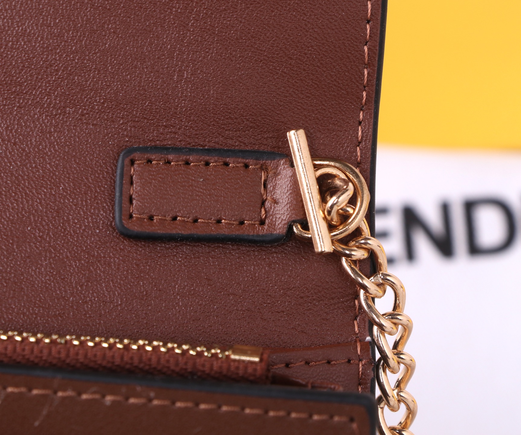 Fendi Leather Wallet: Black, Wine Red, Green, Gray, Almond, 19*10.5*3.5, High-Quality Materials - 图片 8