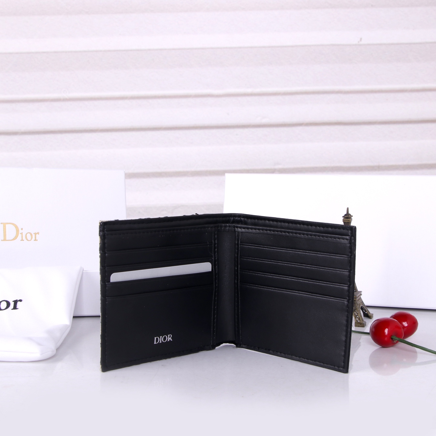 Dior Black Wallet: Officially Synchronized Fine Handmade Production for Men and Women - 图片 5