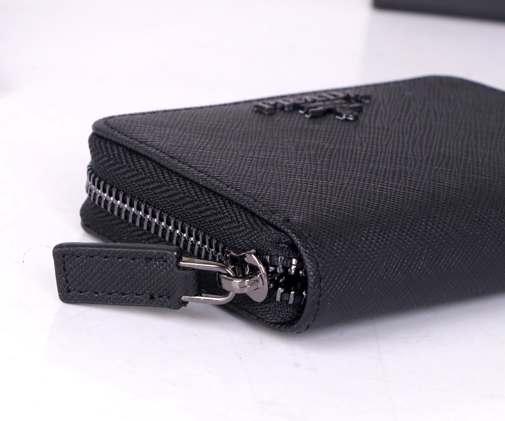 PRADA Black Leather Wallet: LM1123, 10*8 cm, Top-Class Cow Skin, Hardware Accessories - 图片 7