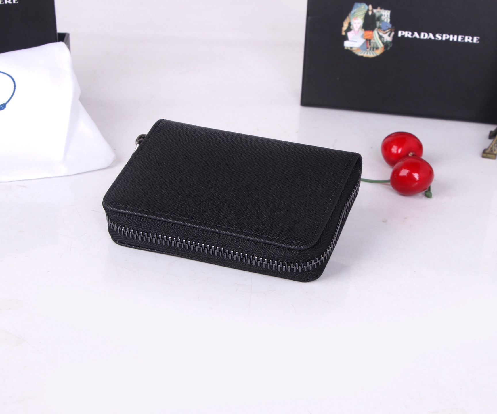 PRADA Black Leather Wallet: LM1123, 10*8 cm, Top-Class Cow Skin, Hardware Accessories - 图片 6