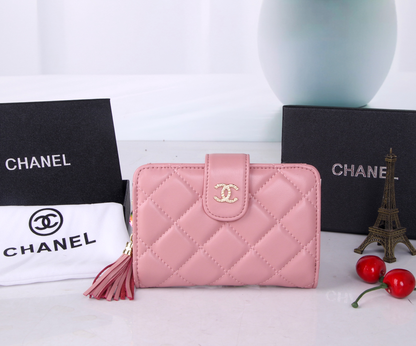 Chanel Black and Pink Sheepskin Multi-Purpose Purse – Compact, Stylish, and Practical