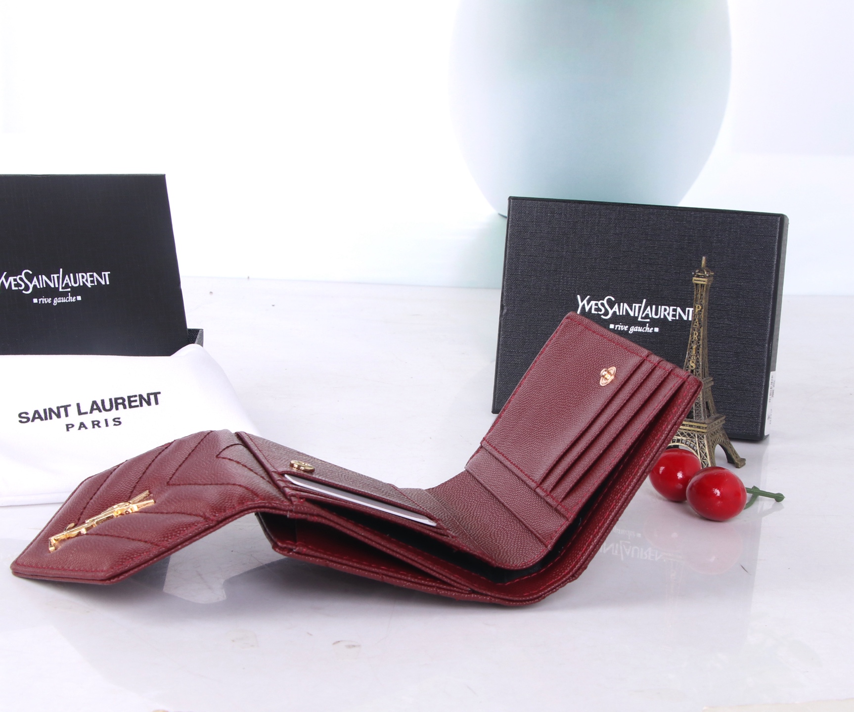 St. Roland Black/Red Wallet: 2021 YSL Counter Trend, Cow Skin, Multipurpose Design - 图片 7
