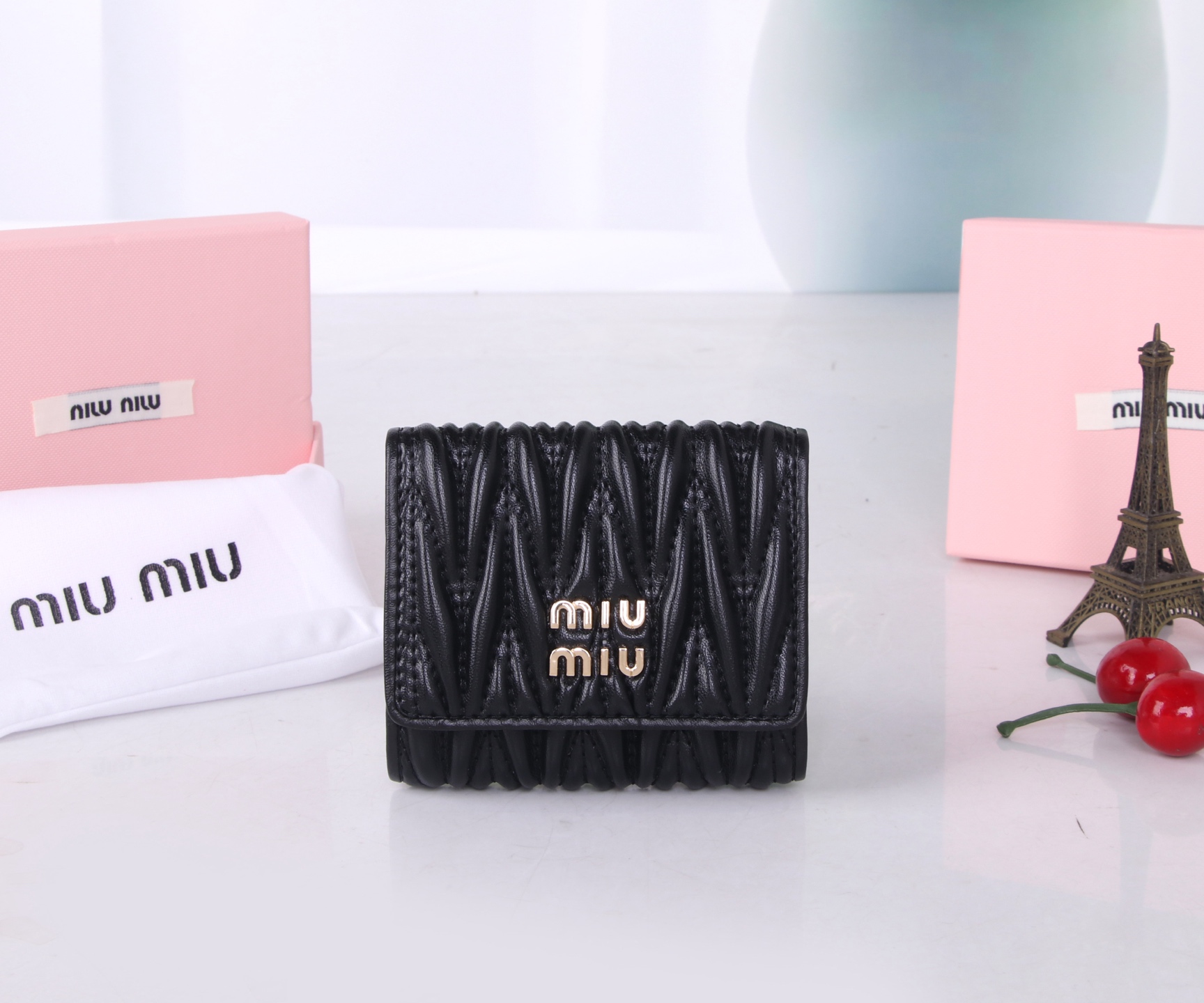 Miumiu Thermal Lambskin Bag: Black, Pink, Blue, Classic Flower Design, Fine Quality
