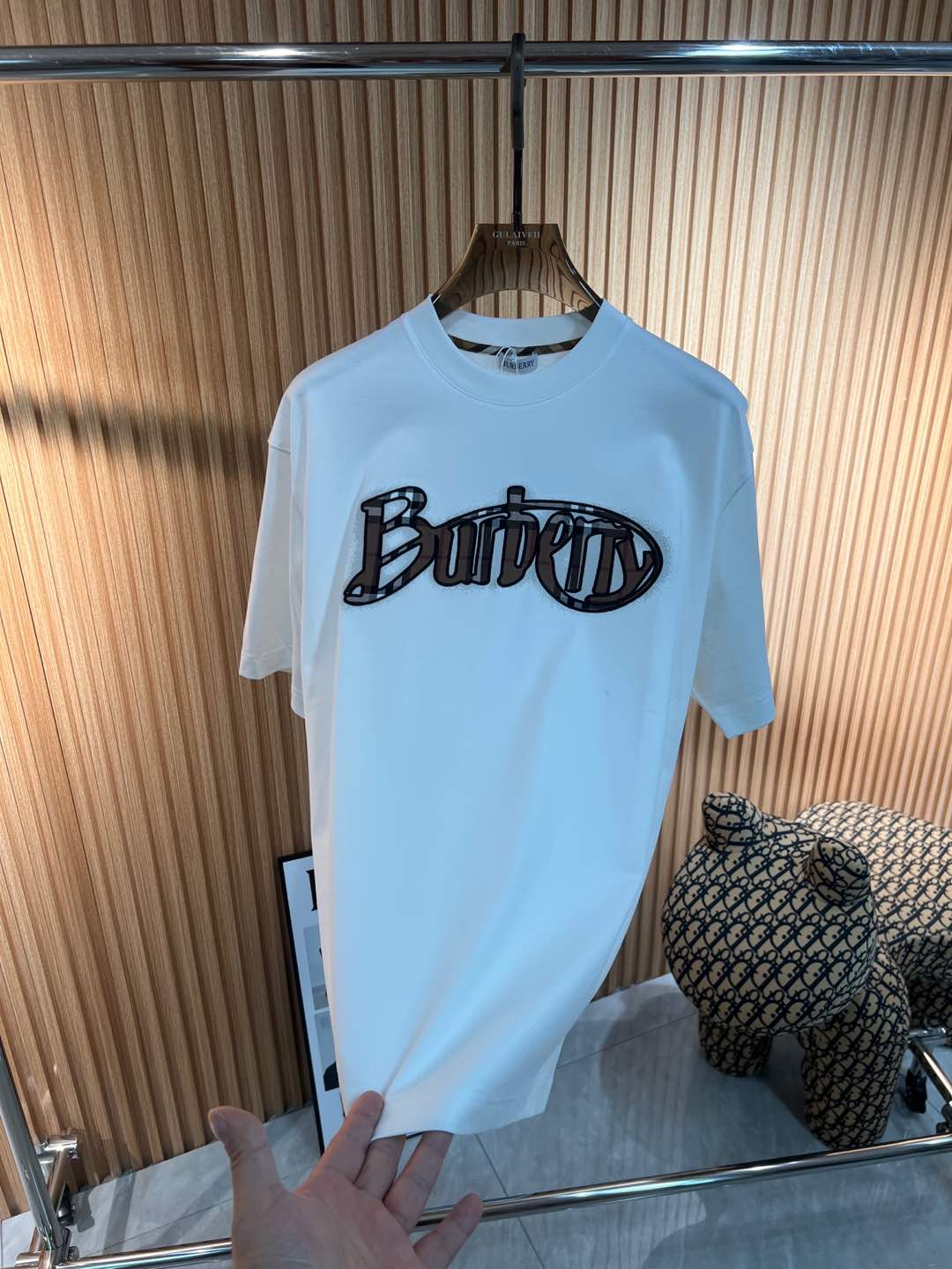   BBR 2025春夏新款首发专柜最新款短袖圆领T恤 高端订制 设计前卫时尚！品牌logo重工艺设计 