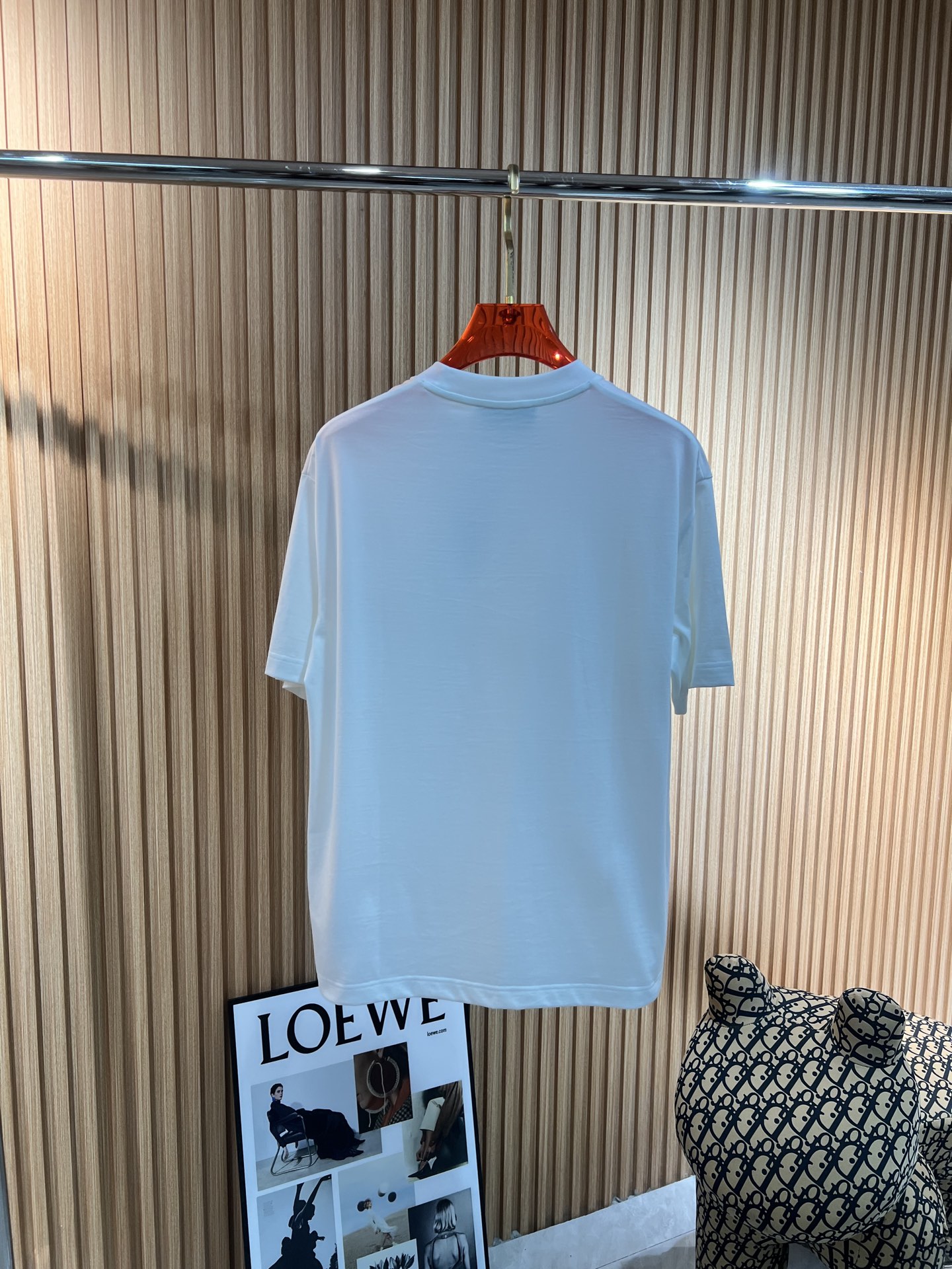   古奇GUCCi  2025春夏新款首发专柜最新款短袖圆领T恤 高端订制 设计前卫时尚！品牌logo印