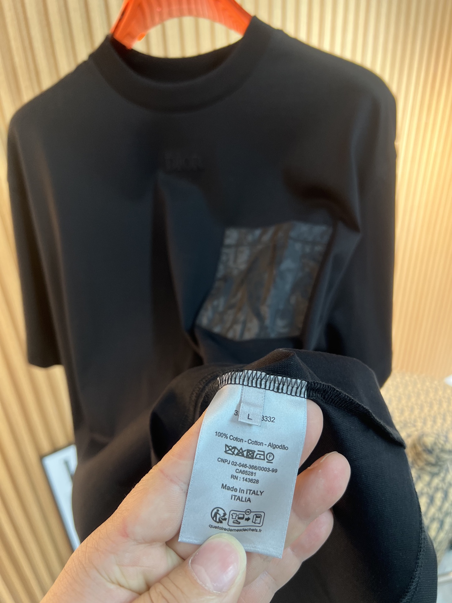   迪奥Dior  2025春夏新款首发专柜最新款短袖圆领T恤 高端订制 设计前卫时尚！品牌logo绣花