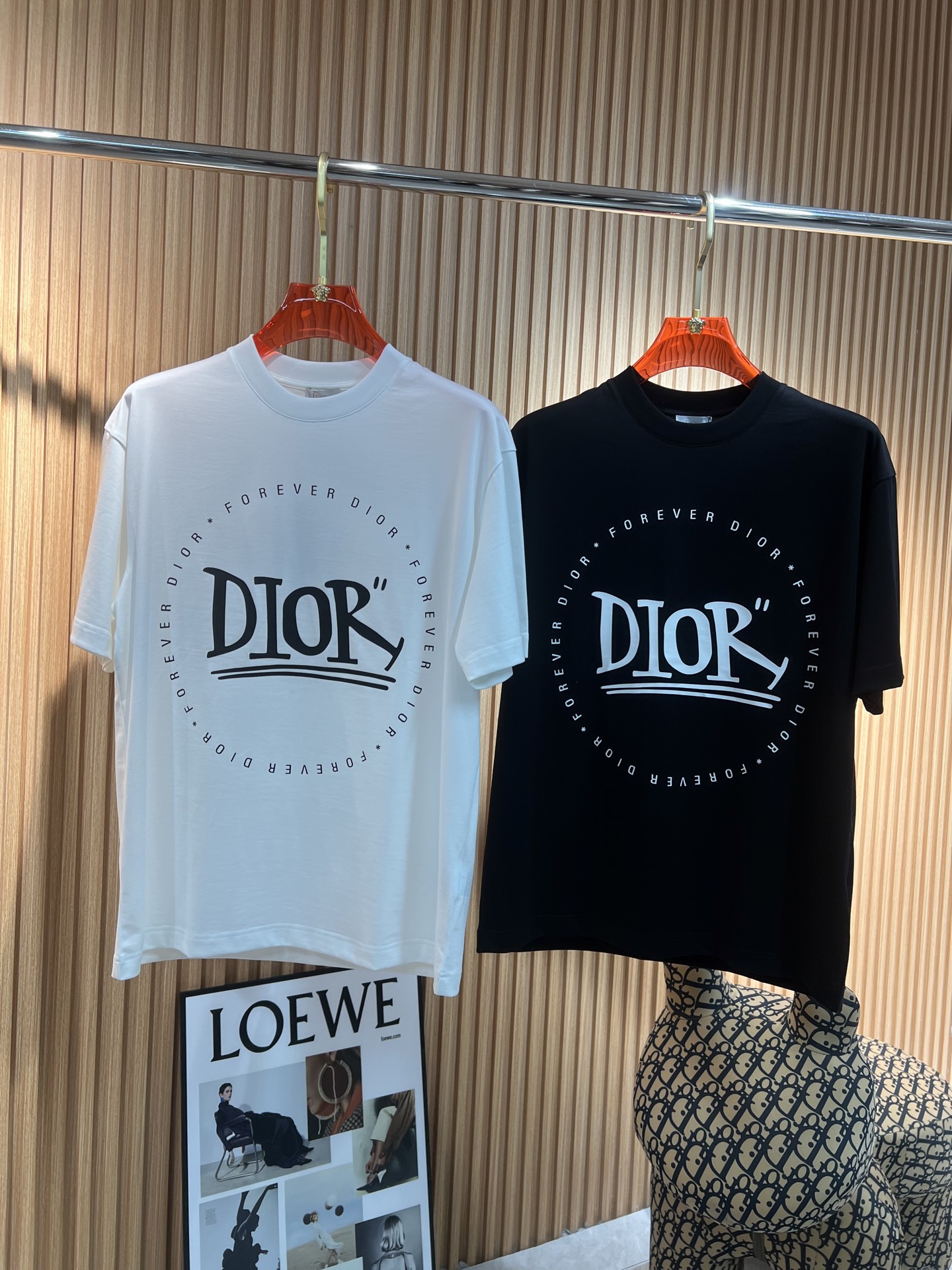   迪奥Dior  2025春夏新款首发专柜最新款短袖圆领T恤 高端订制 设计前卫时尚！品牌logo印花