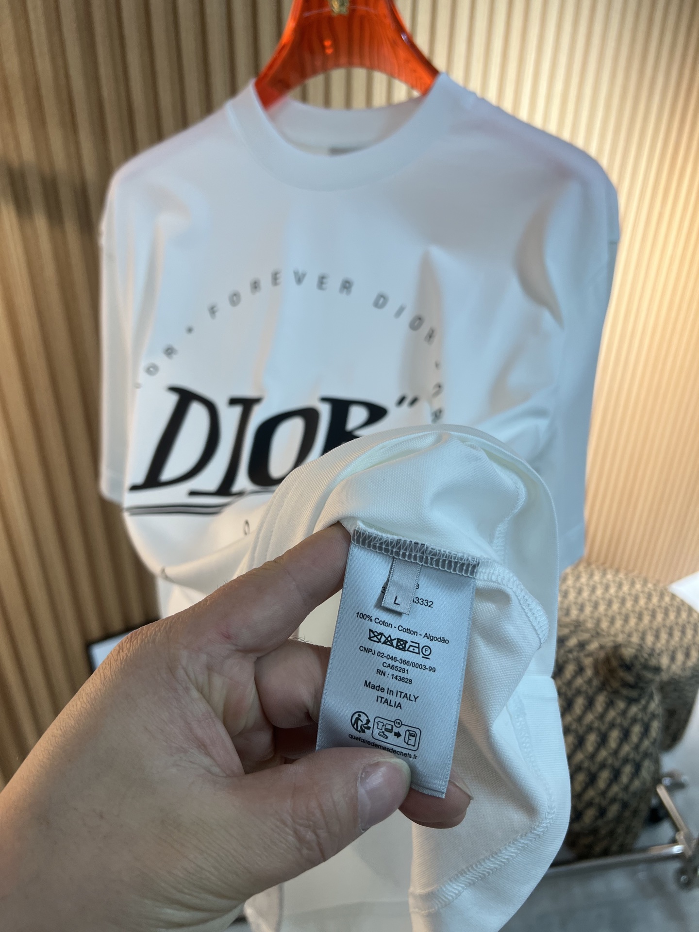   迪奥Dior  2025春夏新款首发专柜最新款短袖圆领T恤 高端订制 设计前卫时尚！品牌logo印花