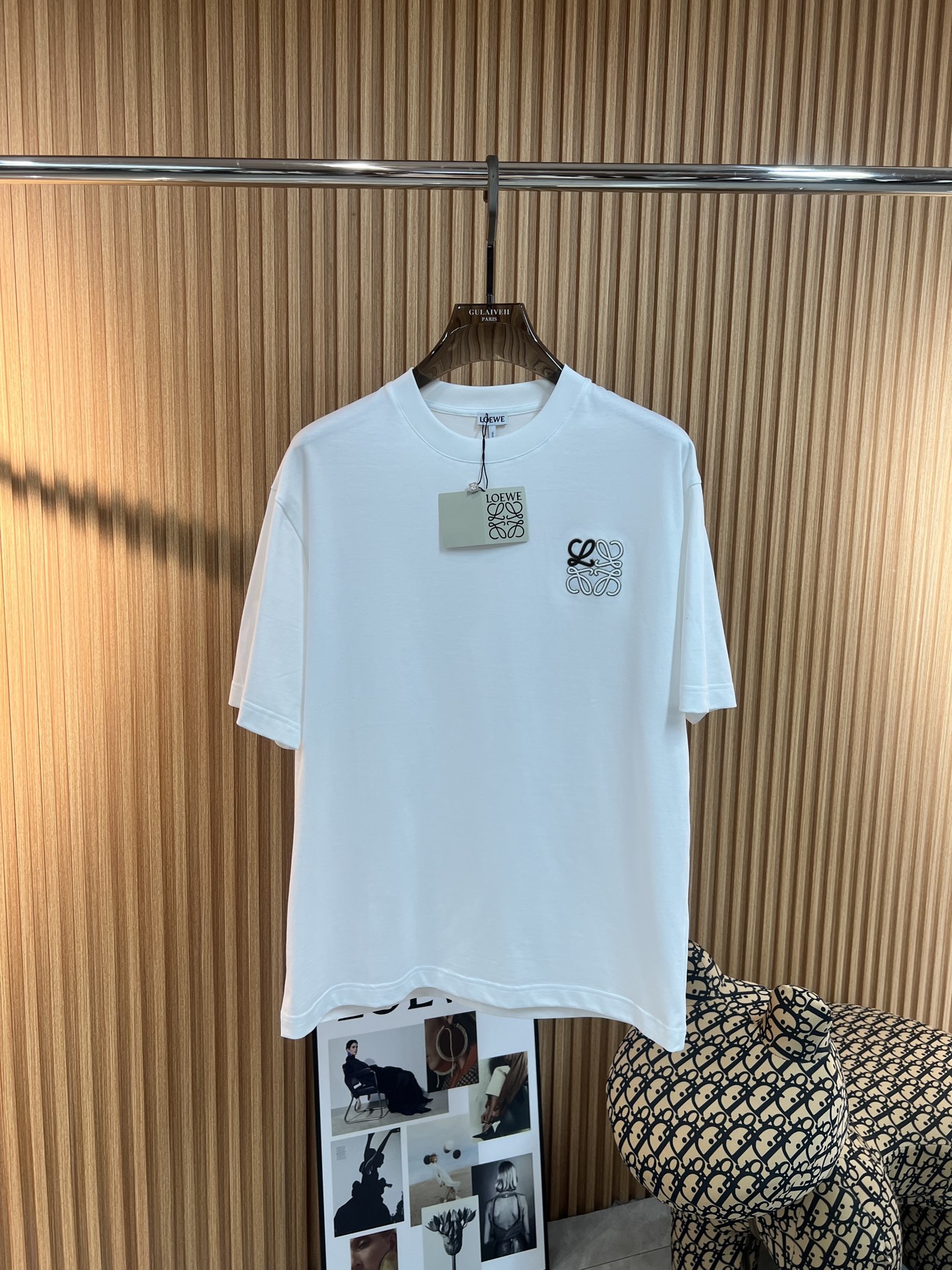    🆕罗意威  2025春夏新款首发专柜最新款短袖圆领T恤 高端订制 设计前卫时尚！品牌logo重工艺