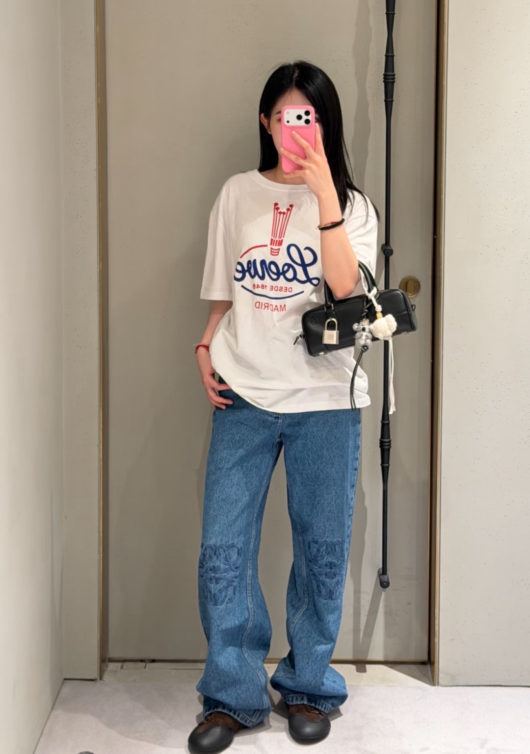 로에베 여성 반팔 상세 이미지 5