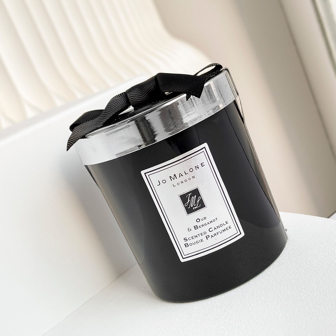 Chanel Maison Lifestyle Luxury Home Decor Blanket Tableware Bedding 6