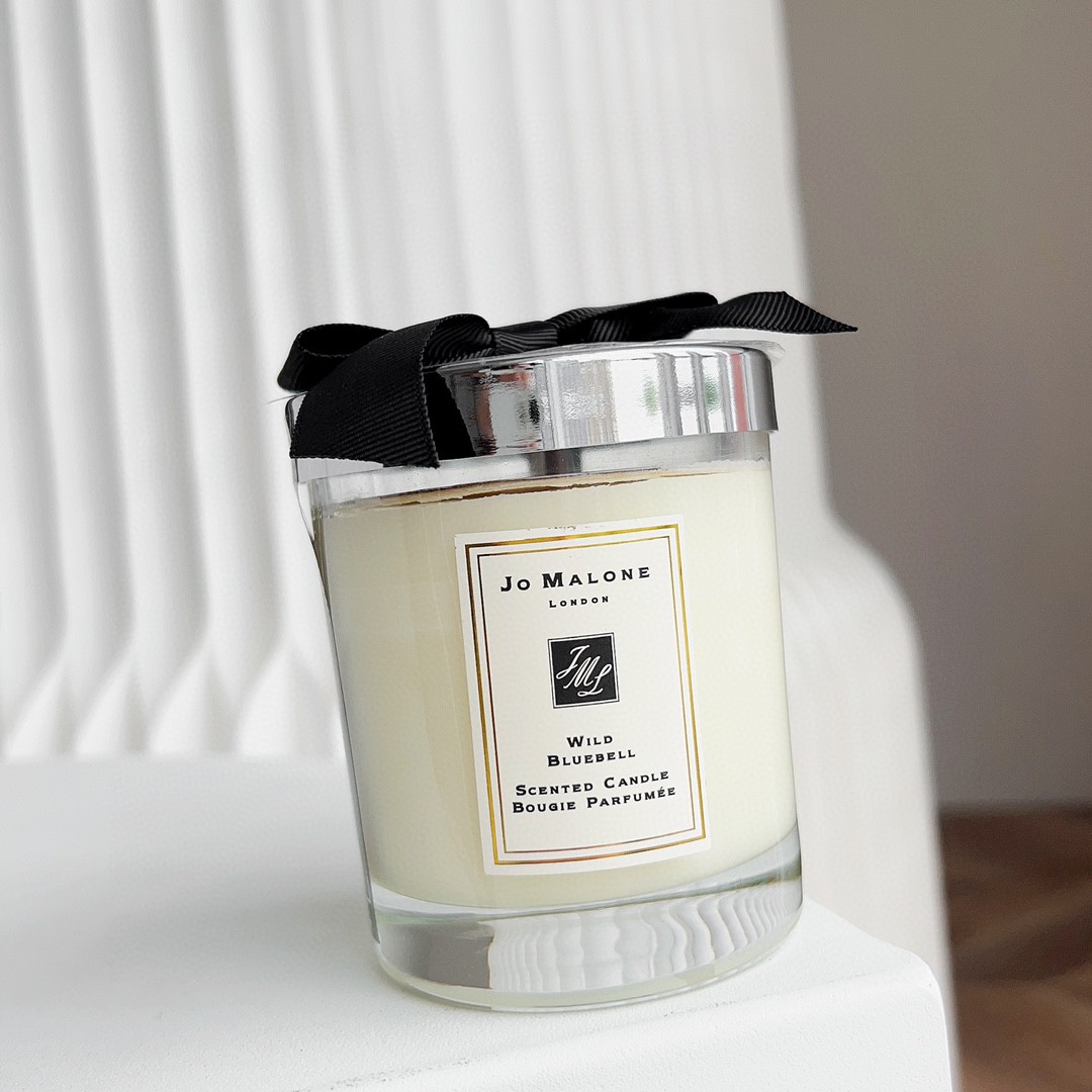 elegant floral fragrance - Perfume 4