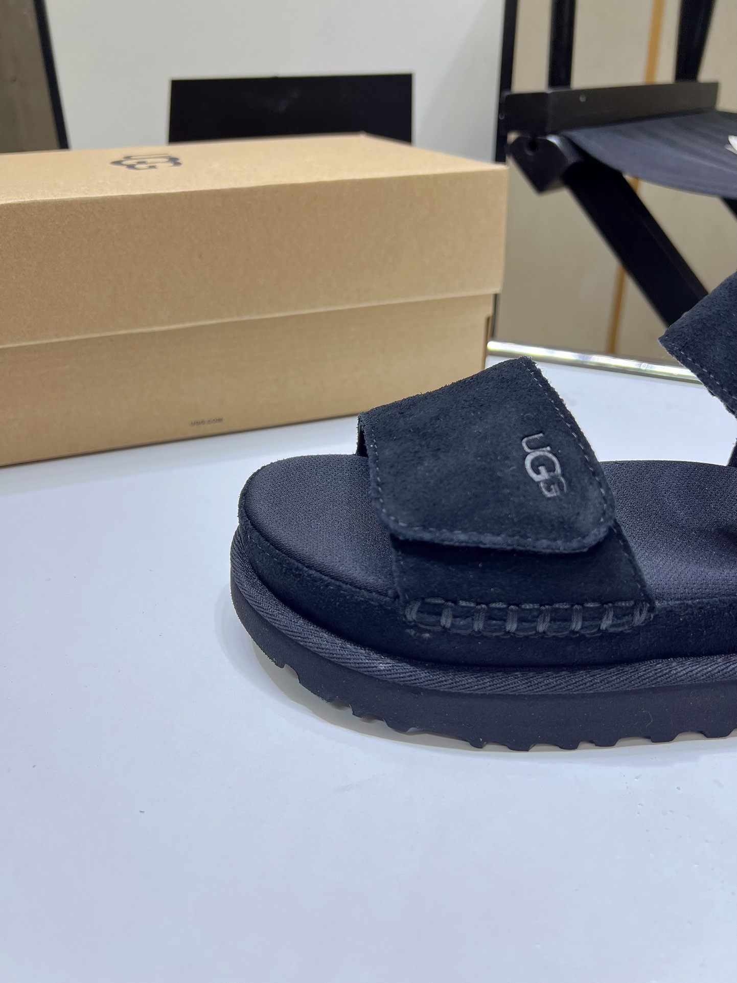 UGG Women's Goldenstar Sandal - Comfortable, Stylish, and Platform Sandals 6 i1716984596 3013 2