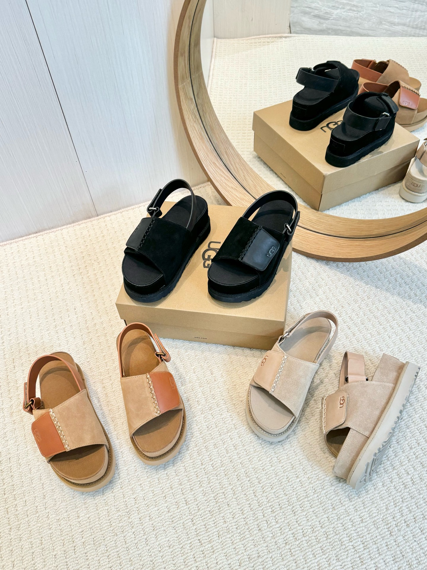 UGG Shoes Sandals