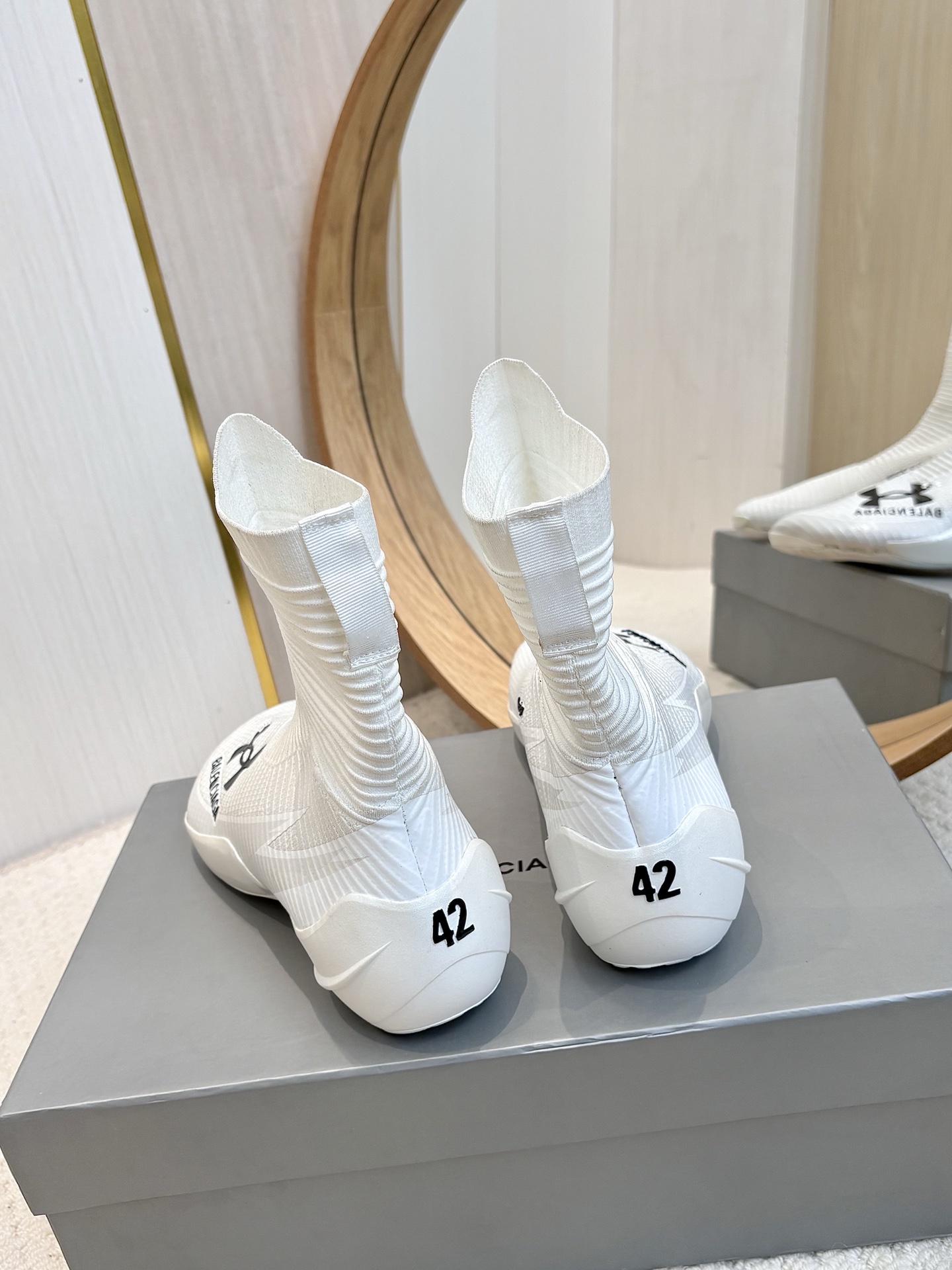 Balenciaga X Under Armour Andromeda Flying Sneakers for Couples - 图片 2