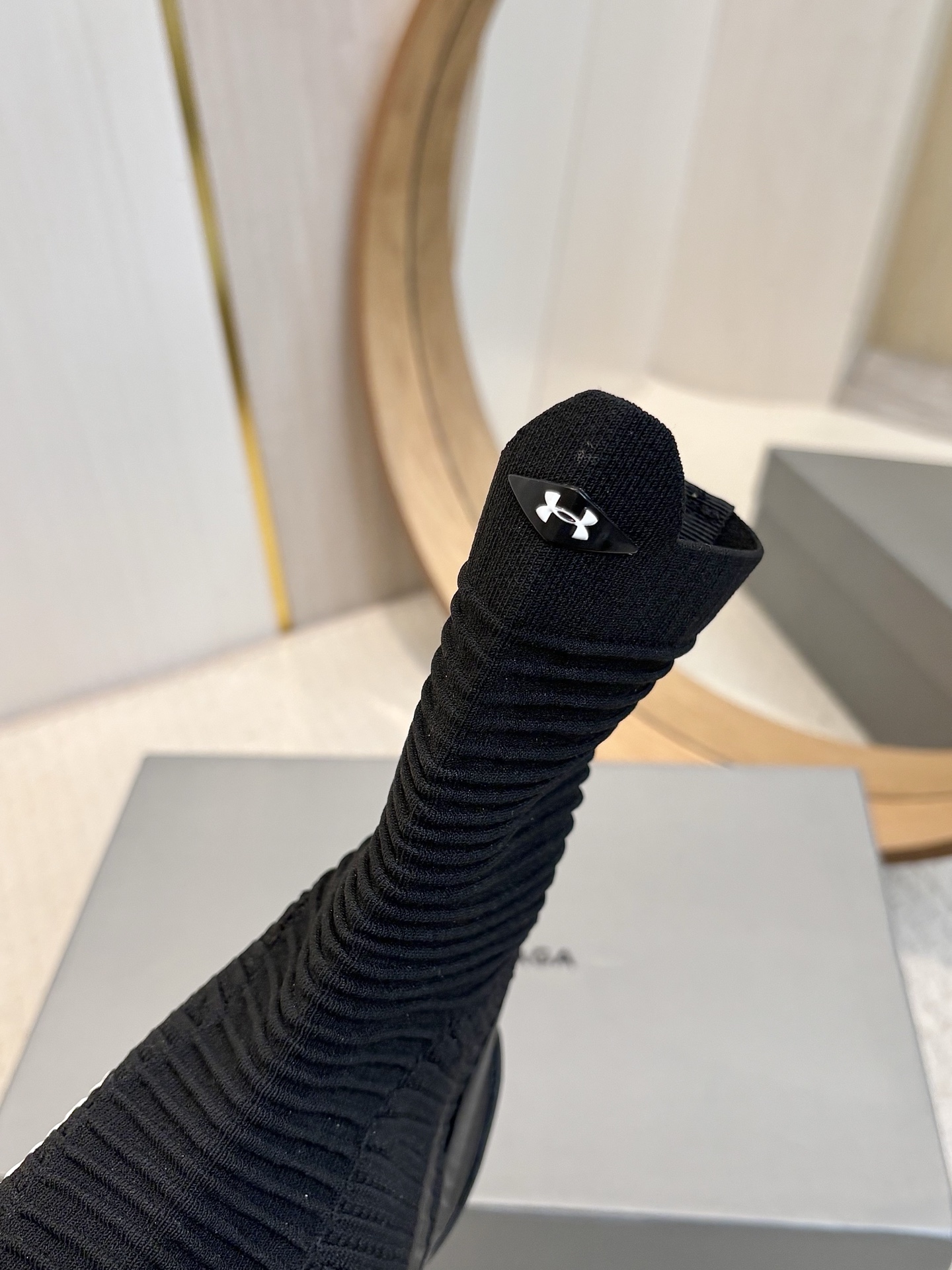 Balenciaga X Under Armour Andromeda Flying Sneakers for Couples - 图片 3