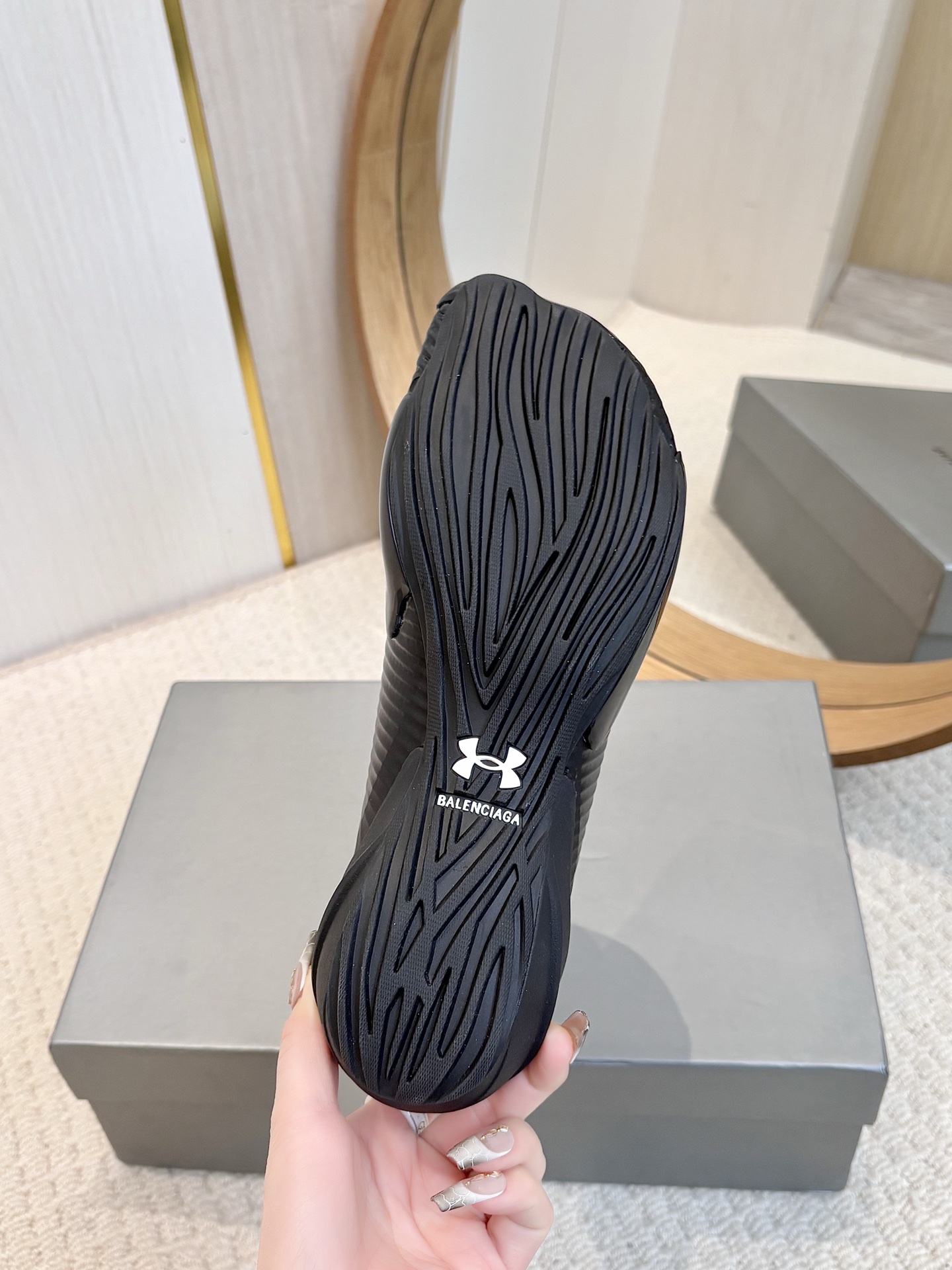 Balenciaga X Under Armour Andromeda Flying Sneakers for Couples - 图片 9