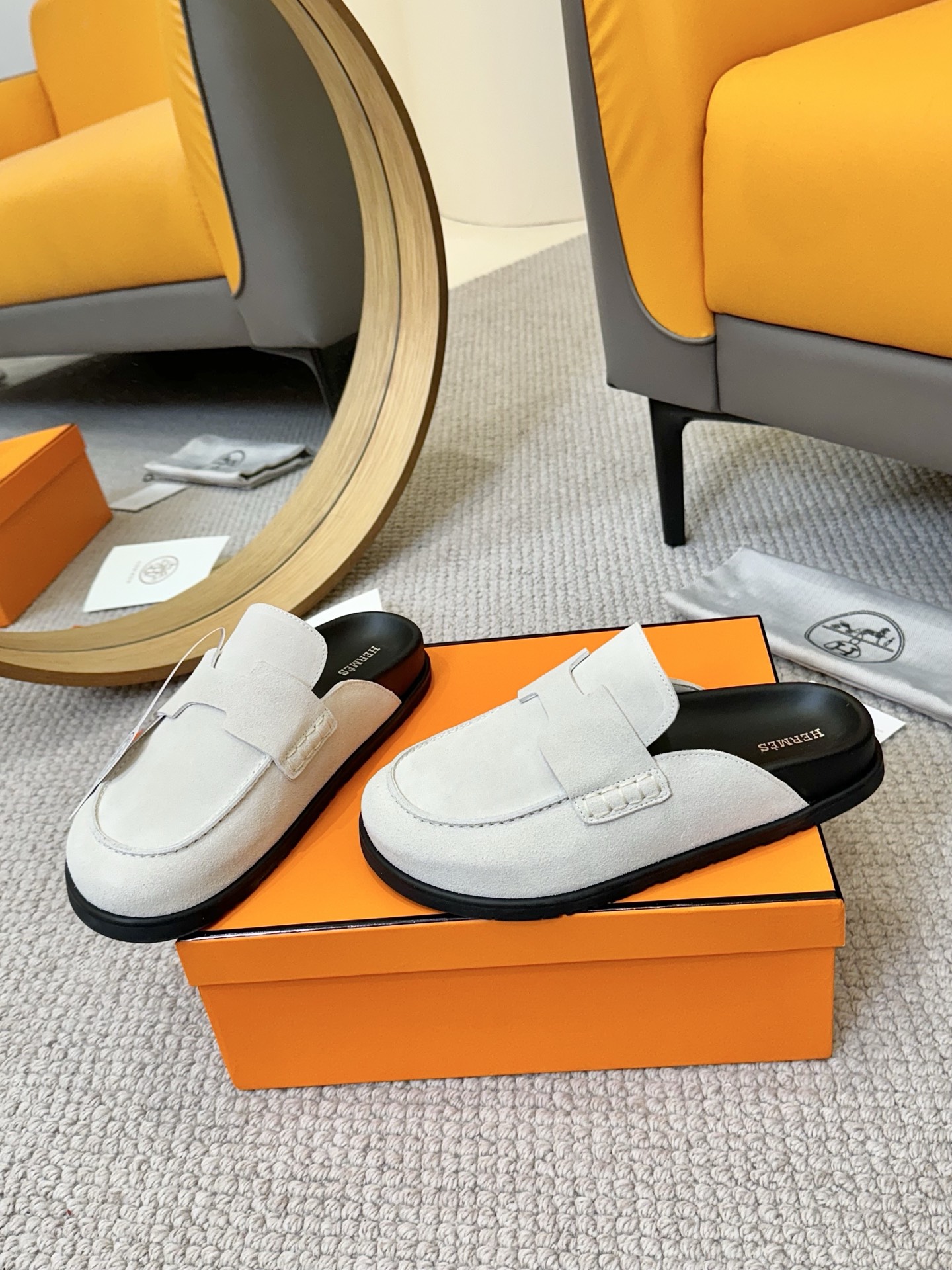 Hermes 2025 Chic Mule Slides, Comfy Leather Slippers in White 4 i1743254825525 1048 0 2