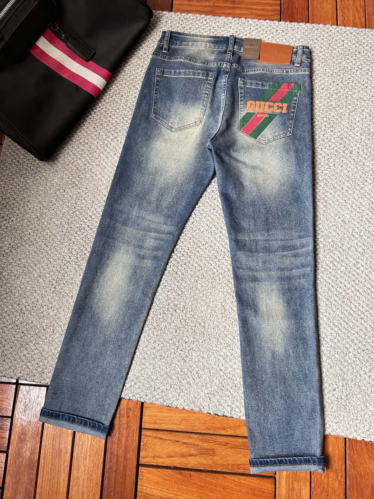 Gucci 25SS Limited Edition Street Style Jeans - Premium Denim, Comfortable Fit 10 i1750009375629 2022 0 8