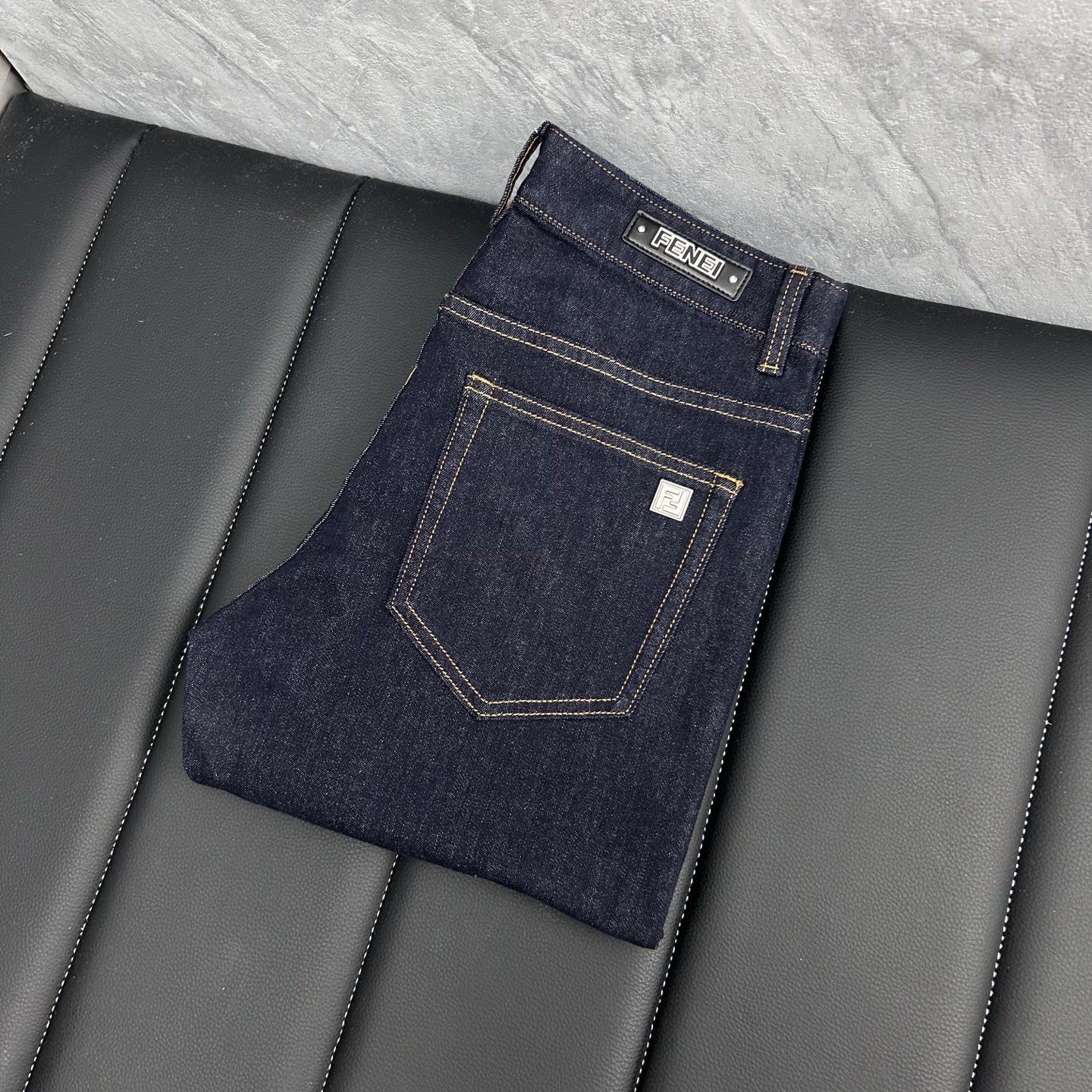 Fendi Spring/Summer 2025 Slim-Fit Stretch Denim Jeans - Comfort & Style