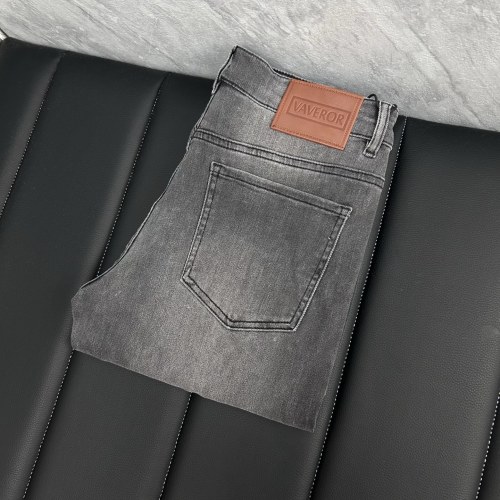Vaveror Men's Slim-Fit Denim Jeans - Comfort Stretch, Grey Wash, Sizes 28-38 1 Vaveror Men's Slim-Fit Denim Jeans - Comfort Stretch, Grey Wash, Sizes 28-38