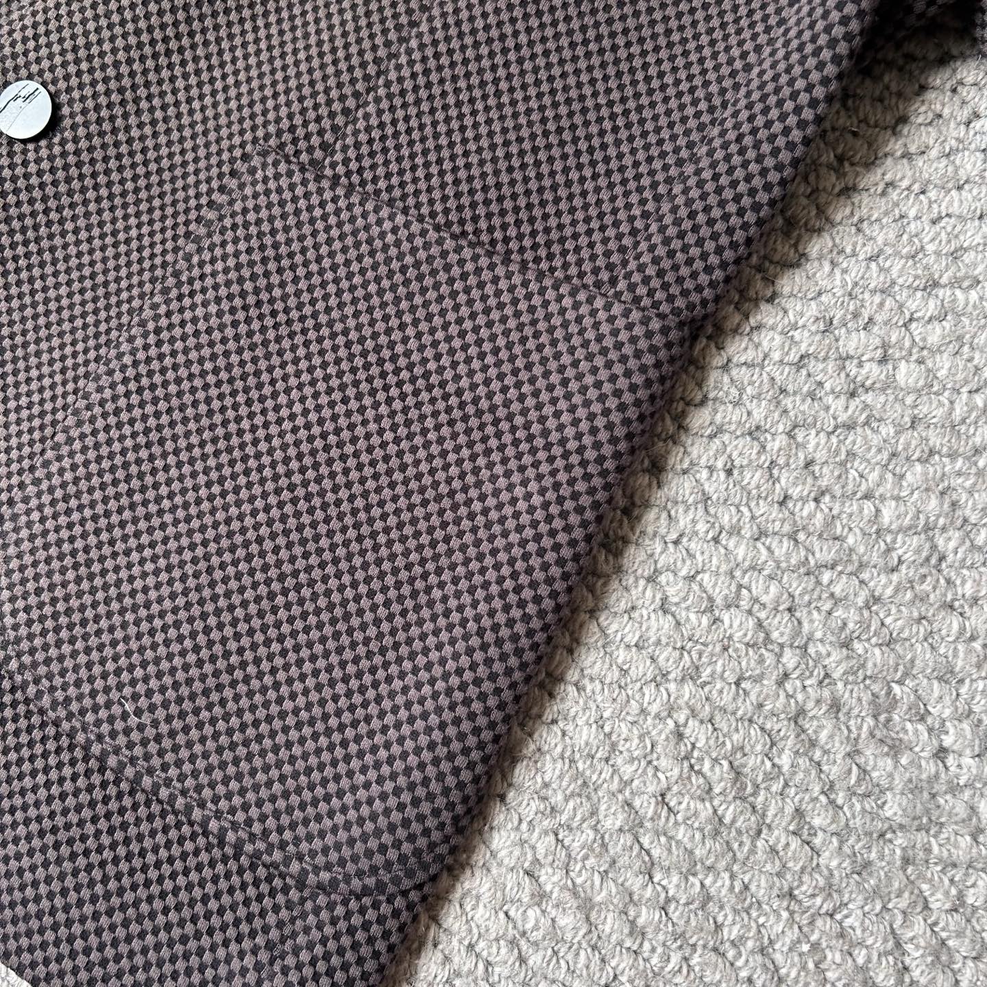 路易威登✨、2025新品西装外套，🚀时尚帅气，简约百搭款，定制原版面料，不仅挺括，保持潮流的廓形，又穿着