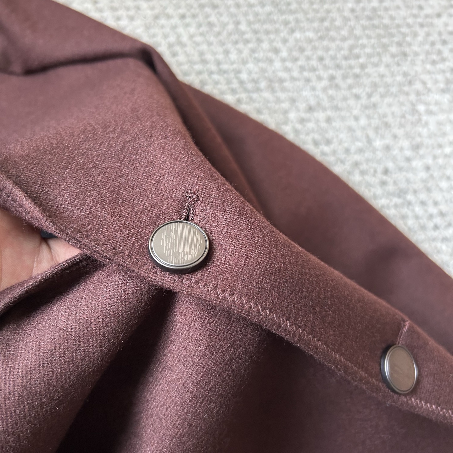 杰尼亚✨、2025新品西装外套，🚀时尚帅气，简约百搭款，定制原版面料，不仅挺括，保持潮流的廓形，又穿着舒