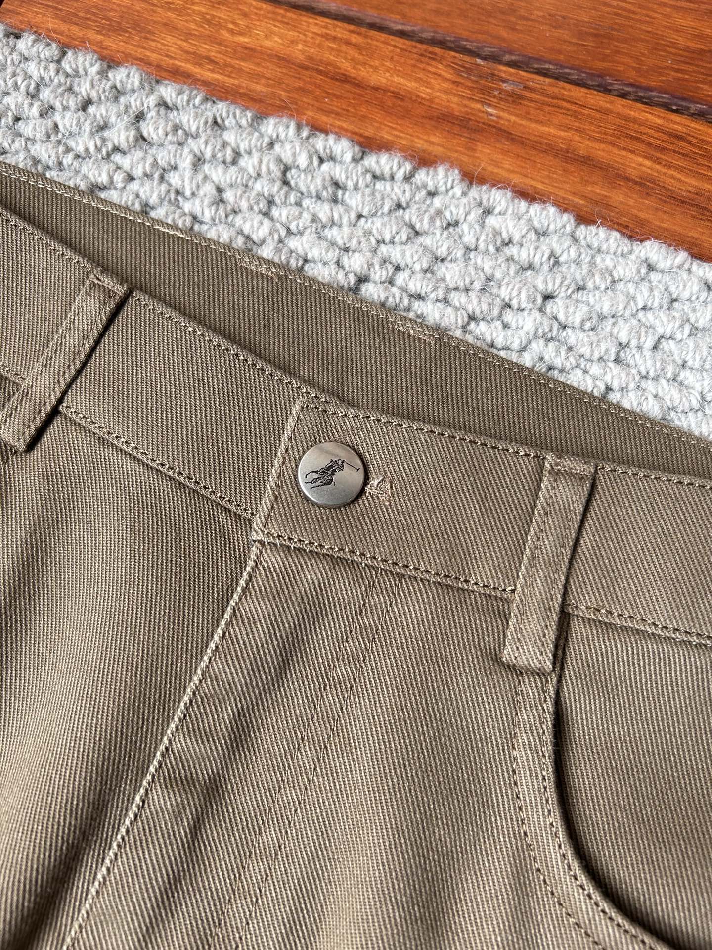 保*秋冬🔥🔥ss秋冬新品，官网同步有售，男士高端休闲牛仔裤，高端进口面料，带弹力，，五搭配，即经典又时尚