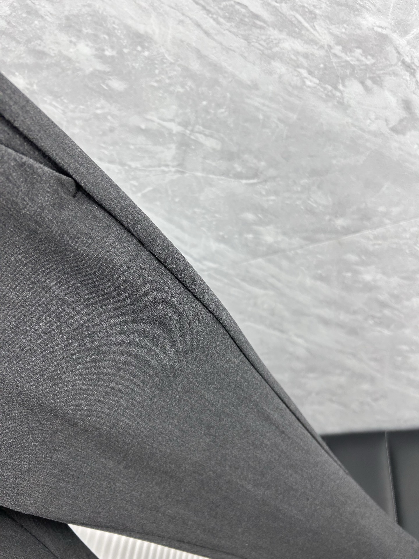 杰尼‘’休闲裤 西裤2025SS秋冬新款 高级定制裤子专用面料 定制原版五金 重工工艺打造 车工走线精细