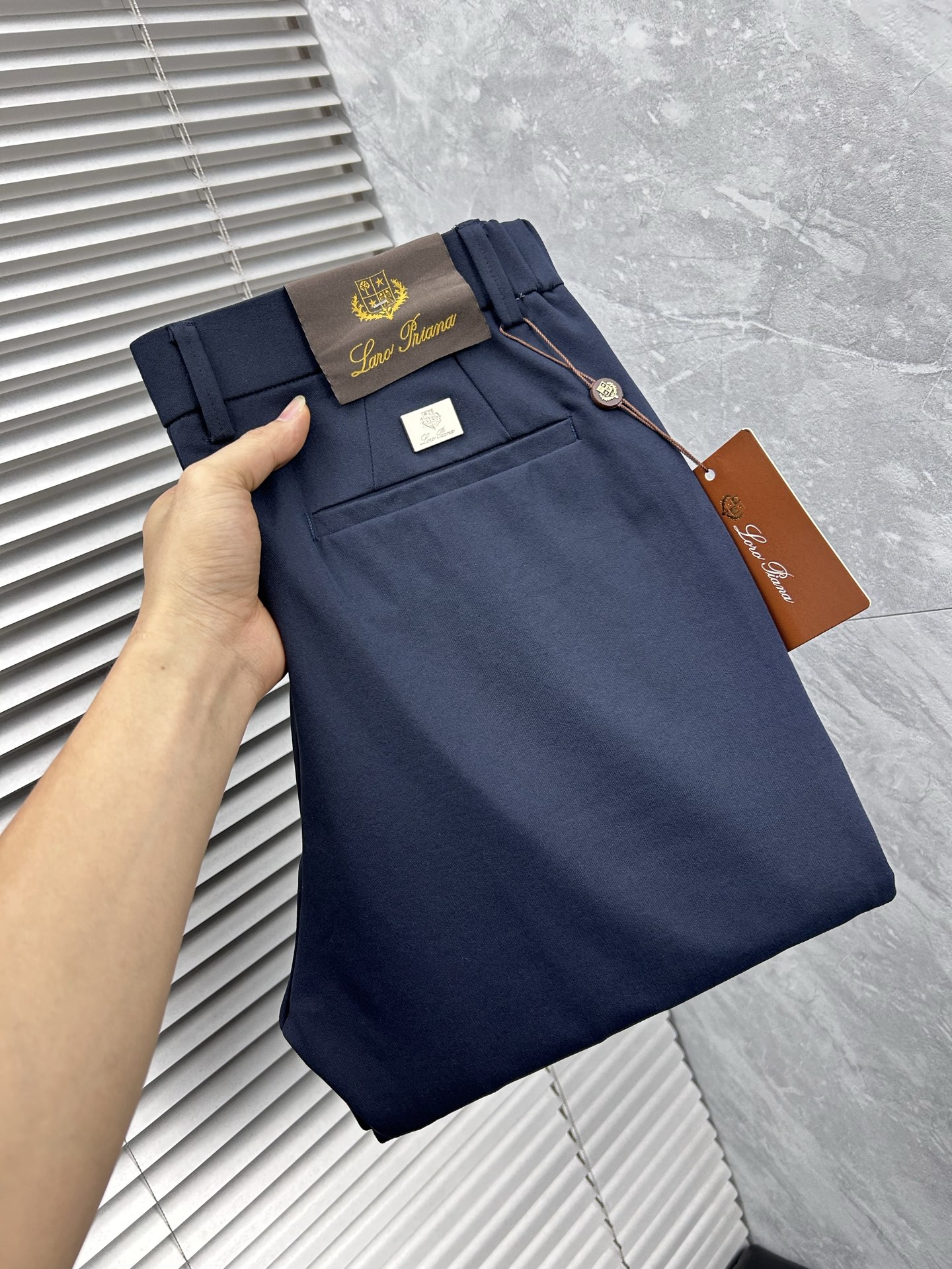 BC 休闲裤 西裤2025SS秋冬新款 高级定制裤子专用面料 定制原版五金 重工工艺打造 车工走线精细 