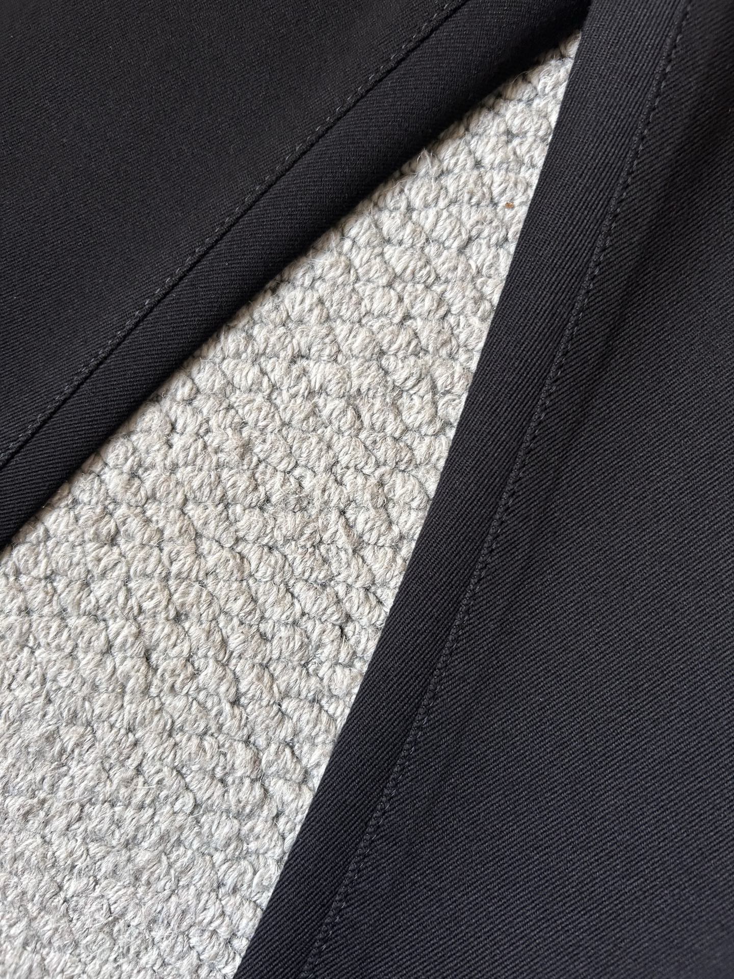 🔥古奇🔥秋冬修身版直筒牛仔裤！重工酵磨水洗工艺，修身直筒版型带弹力上身非常舒适，穿出去非常有档次,裤型款