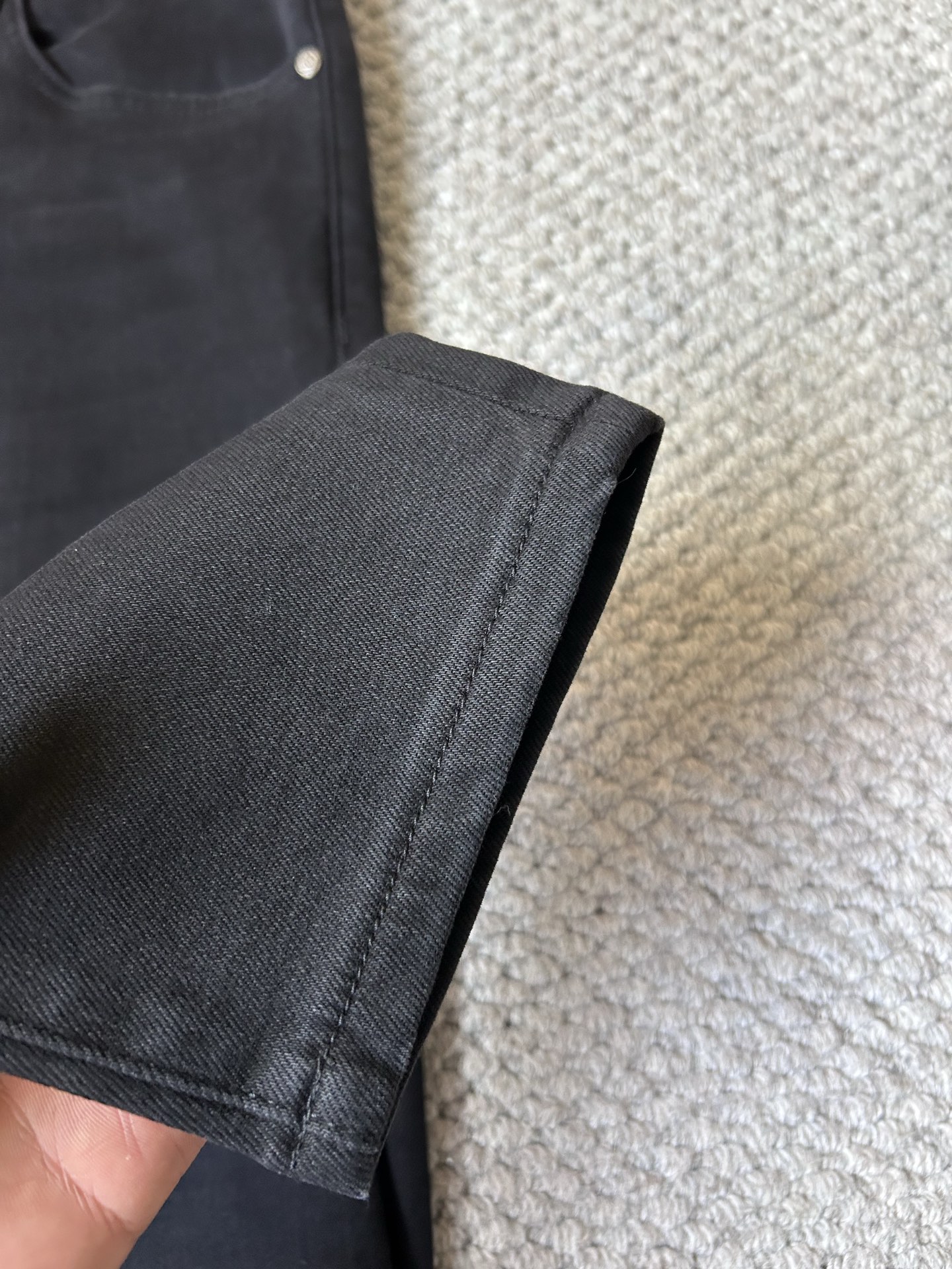 🔥蒙口🔥秋冬修身版直筒牛仔裤！重工酵磨水洗工艺，修身直筒版型带弹力上身非常舒适，穿出去非常有档次,裤型款