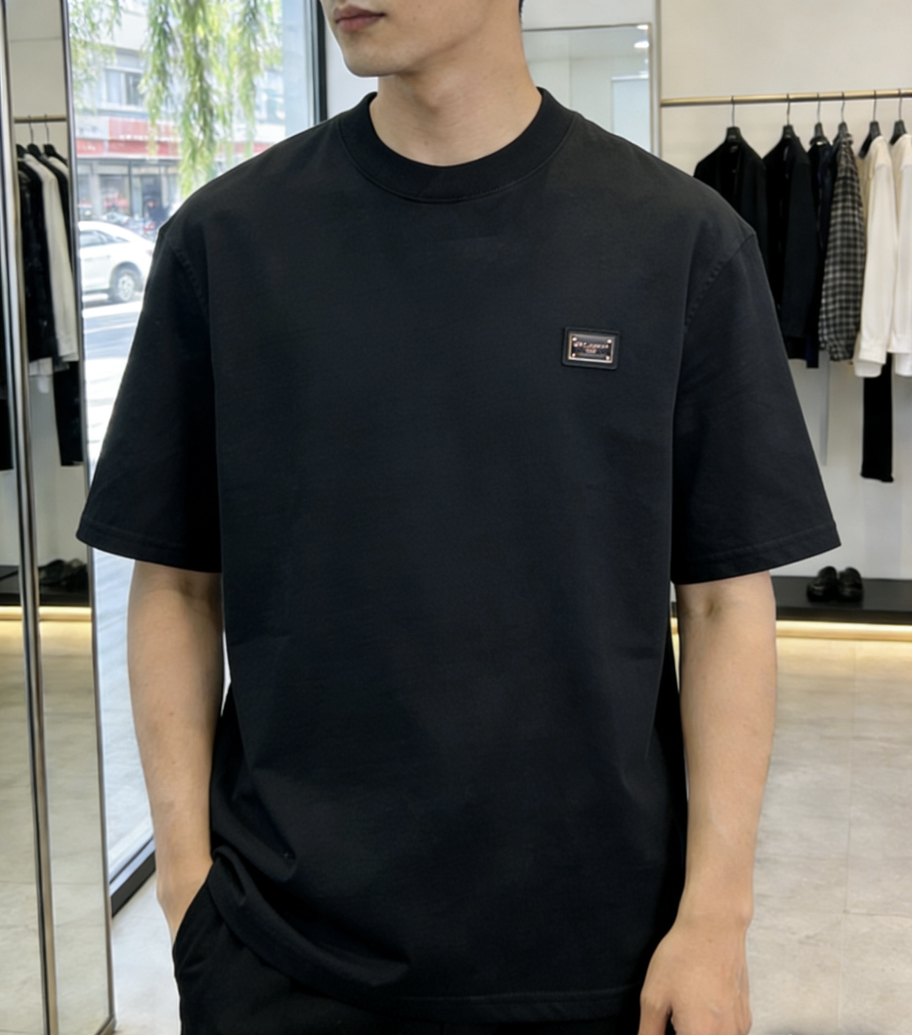 NO:908470,DG’’ 2026 spring and summer new products, pure cotton round neck short-sleeved T-shirt, good product without too much introduction, look at the details, counter size M-XXXL 175/140, recommended L,, T-shirt, tees, t-shirt,19860909DG‘’ 2026年春夏新品上新 纯棉圆领短袖T恤 好货不用过多介绍 看细节 专柜码数M-XXXL 175/140建议L,,T-shirt,tees，t-shirt,,Men's clothing
