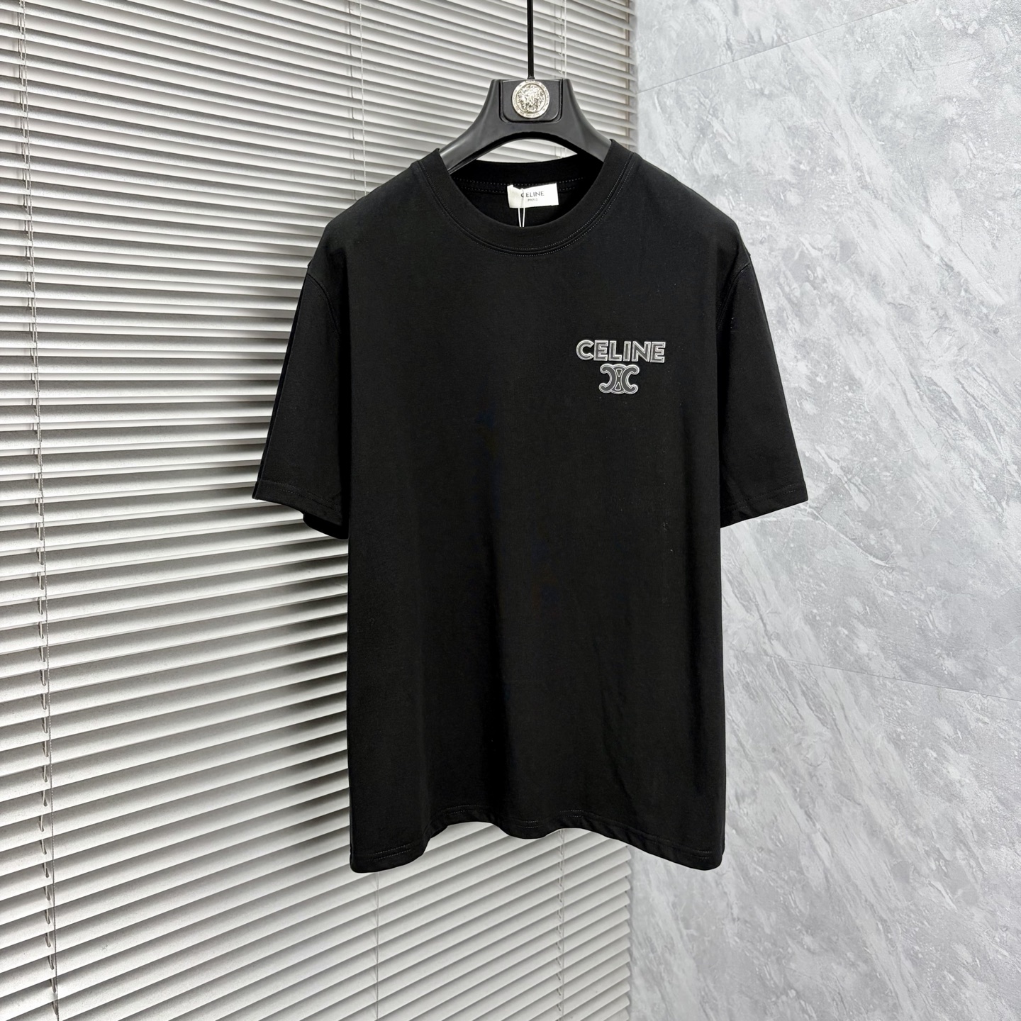 NO:910624,CEL's latest 2026ss spring and summer short-sleeved T-shirts are now available!  !  2026 new T-shirt, high version special fabric, high weight (260g) pure cotton fabric, comfortable yet wide upper body, embroidery technology, digital printing, same style for men and women, loose fit, fine workmanship, comfortable upper body, super handsome upper body, same style for men and women, M-3XL (slightly wider version),, T-shirt, tees, t-shirt,19860909CEL 2026ss春夏最新款短袖T恤出货啦！！ 2026新款T恤 高版本专用面料 高克重（260g）纯棉面料 上身舒适不失挺阔 刺绣工艺、数字印花、男女同款 宽松版型 做工走线精细 面料上身舒适 超帅上身 男女同款M-3XL（版型微阔）,,T-shirt,tees，t-shirt,,Men's clothing