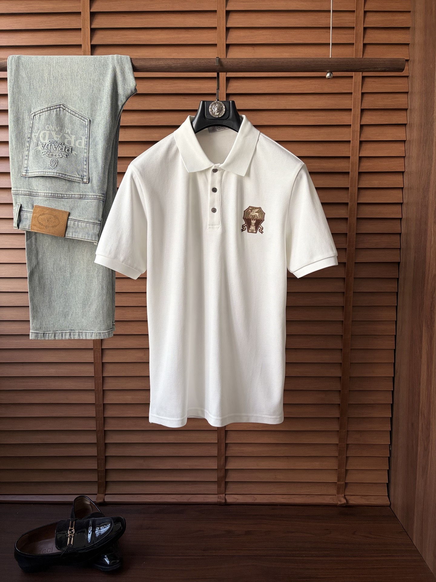 NO:937810,BC*2026 spring and summer new products. Lapel short-sleeved POLO shirt. It’s a good product that doesn’t need to be introduced too much. Look at the details. Counter size M-XXXL 175/140. Recommend L,,,T-shirt,19860909BC*2026年春夏新品上新 翻领短袖POLO衫 好货不用过多介绍 看细节 专柜码数M-XXXL 175/140建议L,,,T-shirt,,Men's clothing