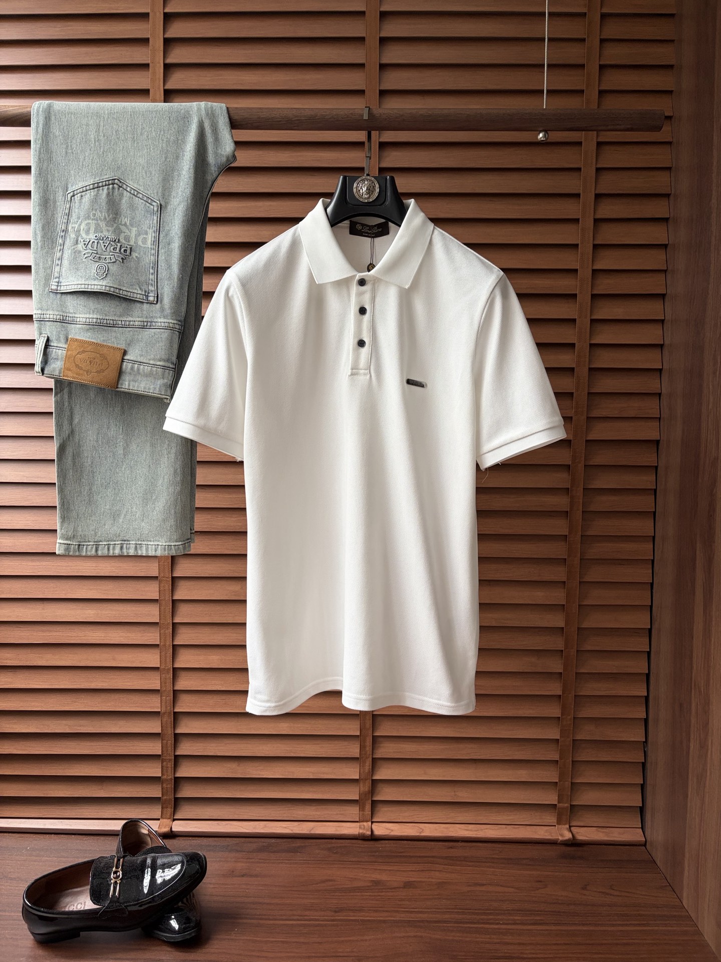 NO:937805,LG *2026 spring and summer new products, lapel short-sleeved POLO shirt, good product, no need to introduce too much, look at the details, counter size M-XXXL 175/140, recommended L,,,T-shirt,19860909LG *2026年春夏新品上新 翻领短袖POLO衫 好货不用过多介绍 看细节 专柜码数M-XXXL 175/140建议L,,,T-shirt,,Men's clothing