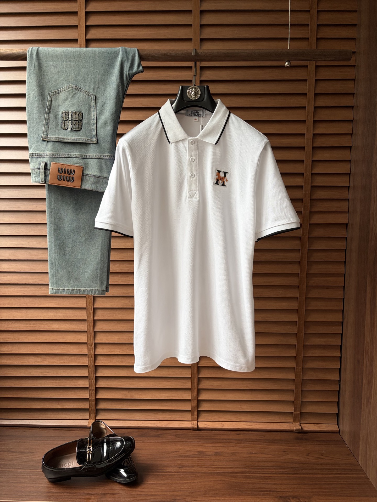 NO:925904,Hermes 2026 spring and summer new products. Lapel short-sleeved polo shirt. It’s a good product that doesn’t need to be introduced too much. Look at the details. Counter size M-XXXL, hermes, T-shirt,19860909爱马 2026年春夏新品上新 翻领短袖polo衫 好货不用过多介绍 看细节 专柜码数M-XXXL,,hermes,T-shirt,,Men's clothing