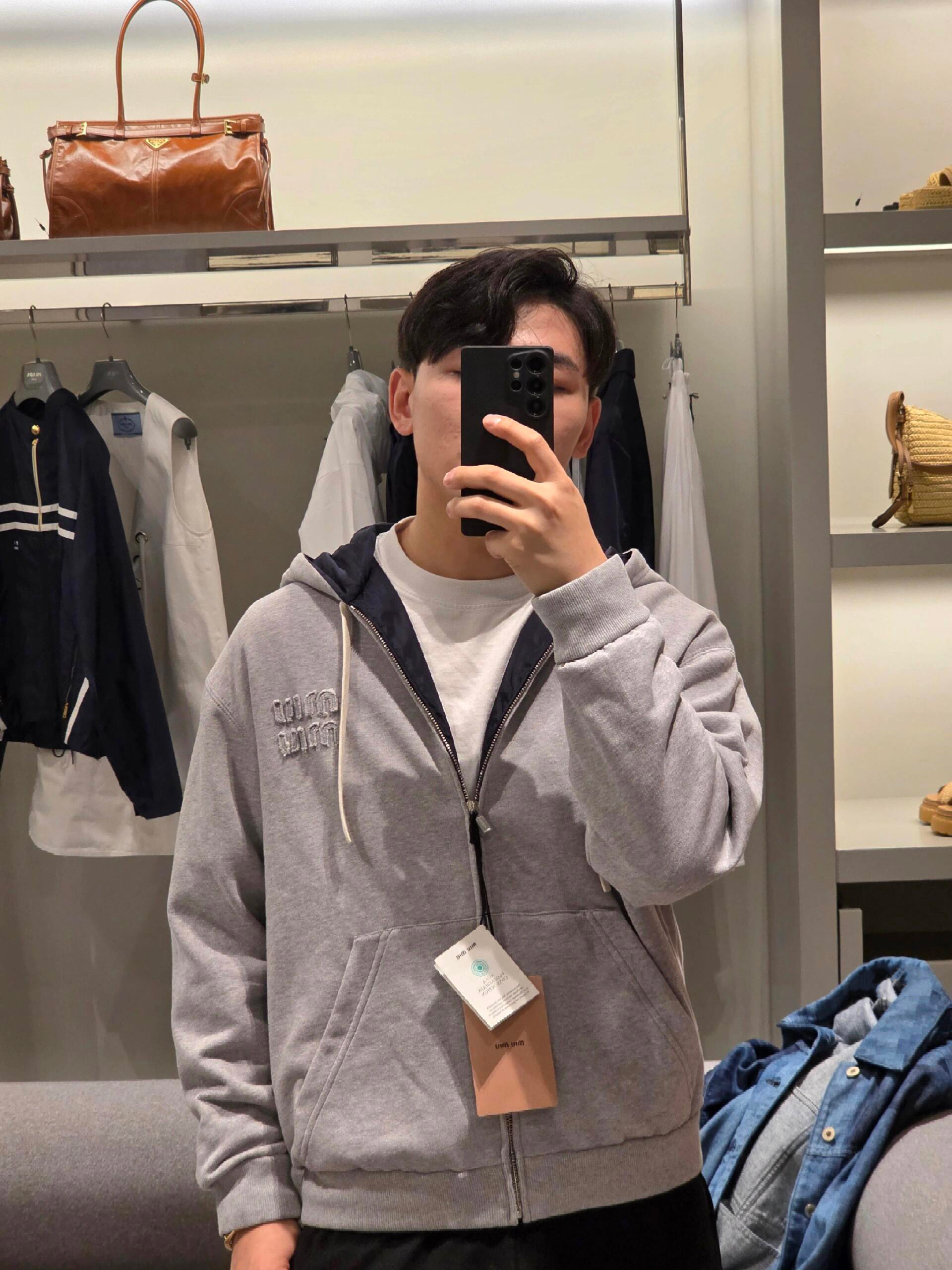 。MIU MIU25SS平纹针织连帽双面夹克外套●正品25400购入开发●新铂尔320克精梳棉针织面料●