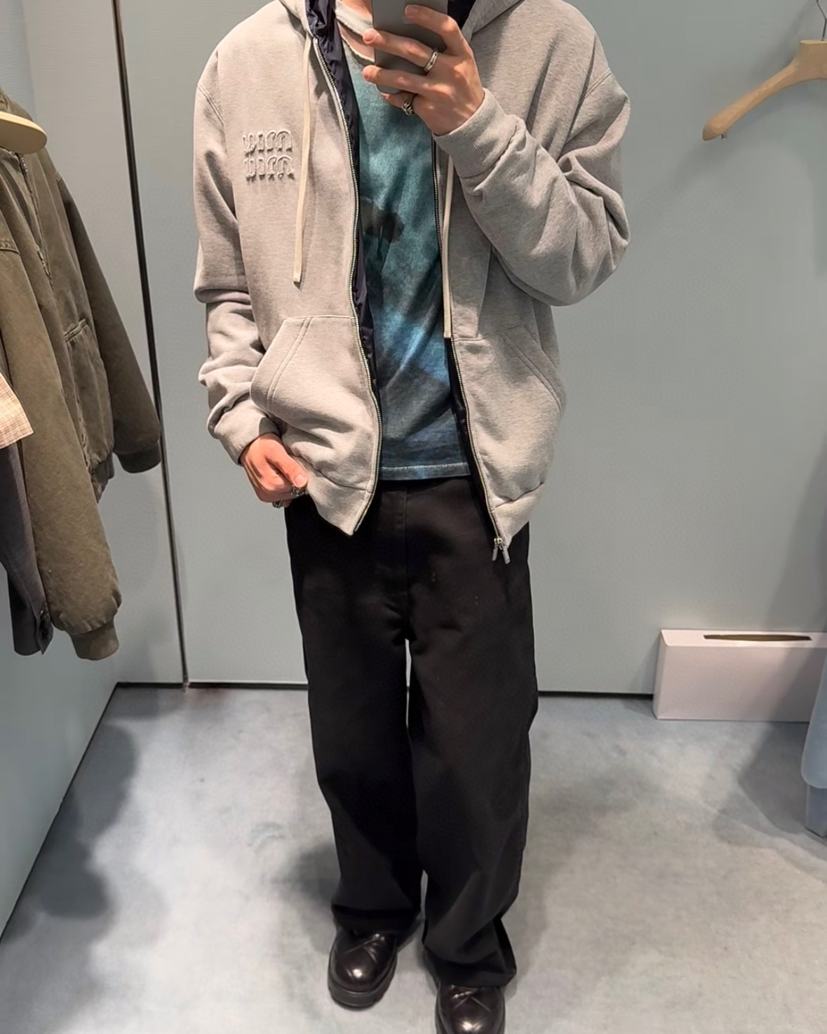 。MIU MIU25SS平纹针织连帽双面夹克外套●正品25400购入开发●新铂尔320克精梳棉针织面料●