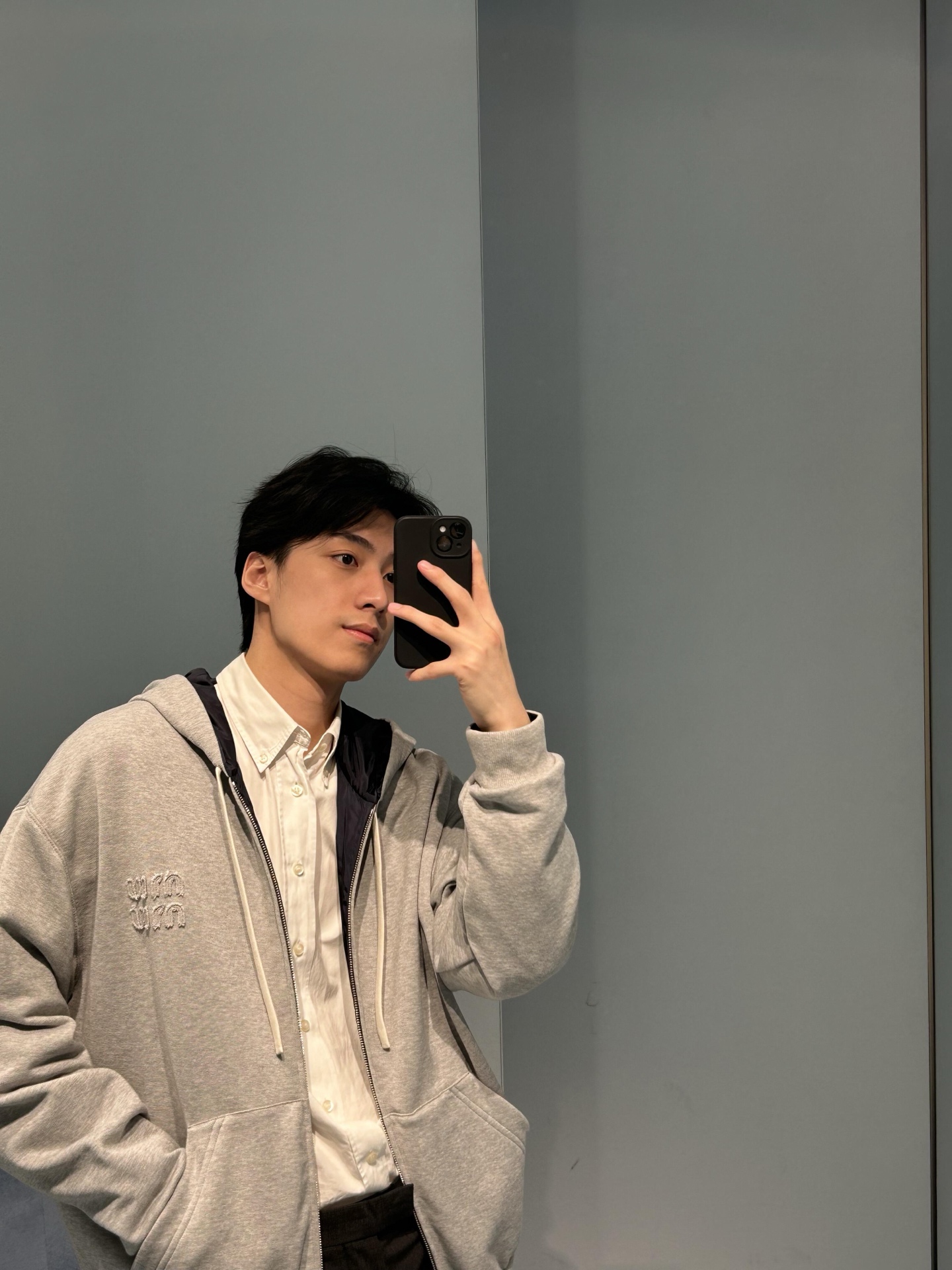 。MIU MIU25SS平纹针织连帽双面夹克外套●正品25400购入开发●新铂尔320克精梳棉针织面料●