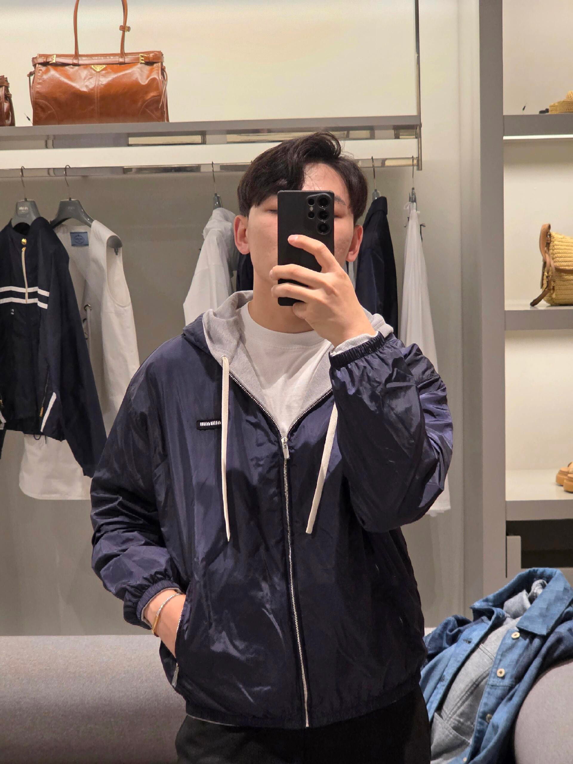 。MIU MIU25SS平纹针织连帽双面夹克外套●正品25400购入开发●新铂尔320克精梳棉针织面料●