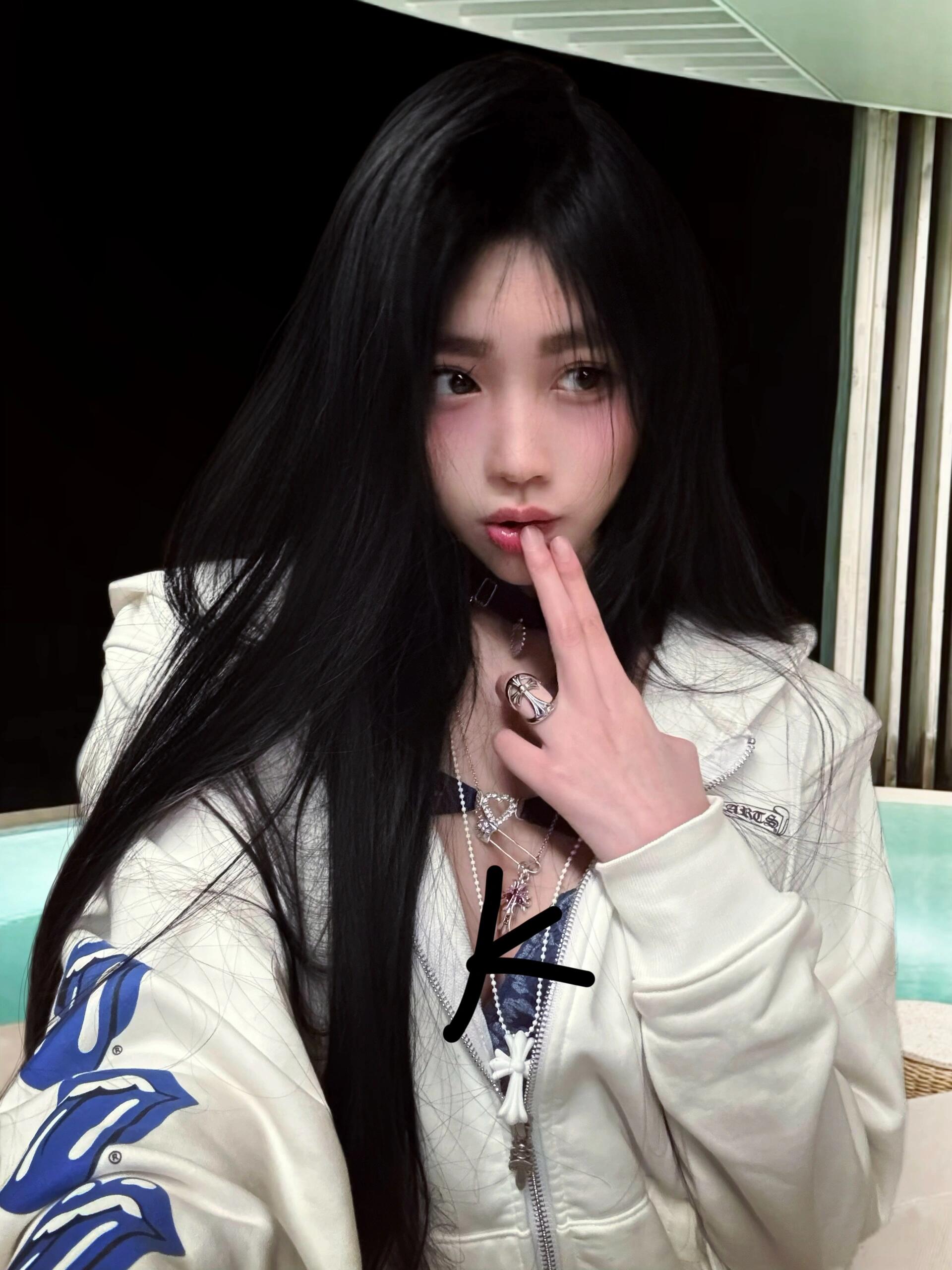 。Chrome Hearts连帽胶浆印花卫衣外套●380克全棉抓毛卫衣料●420克1*1配套高品潮牌罗纹